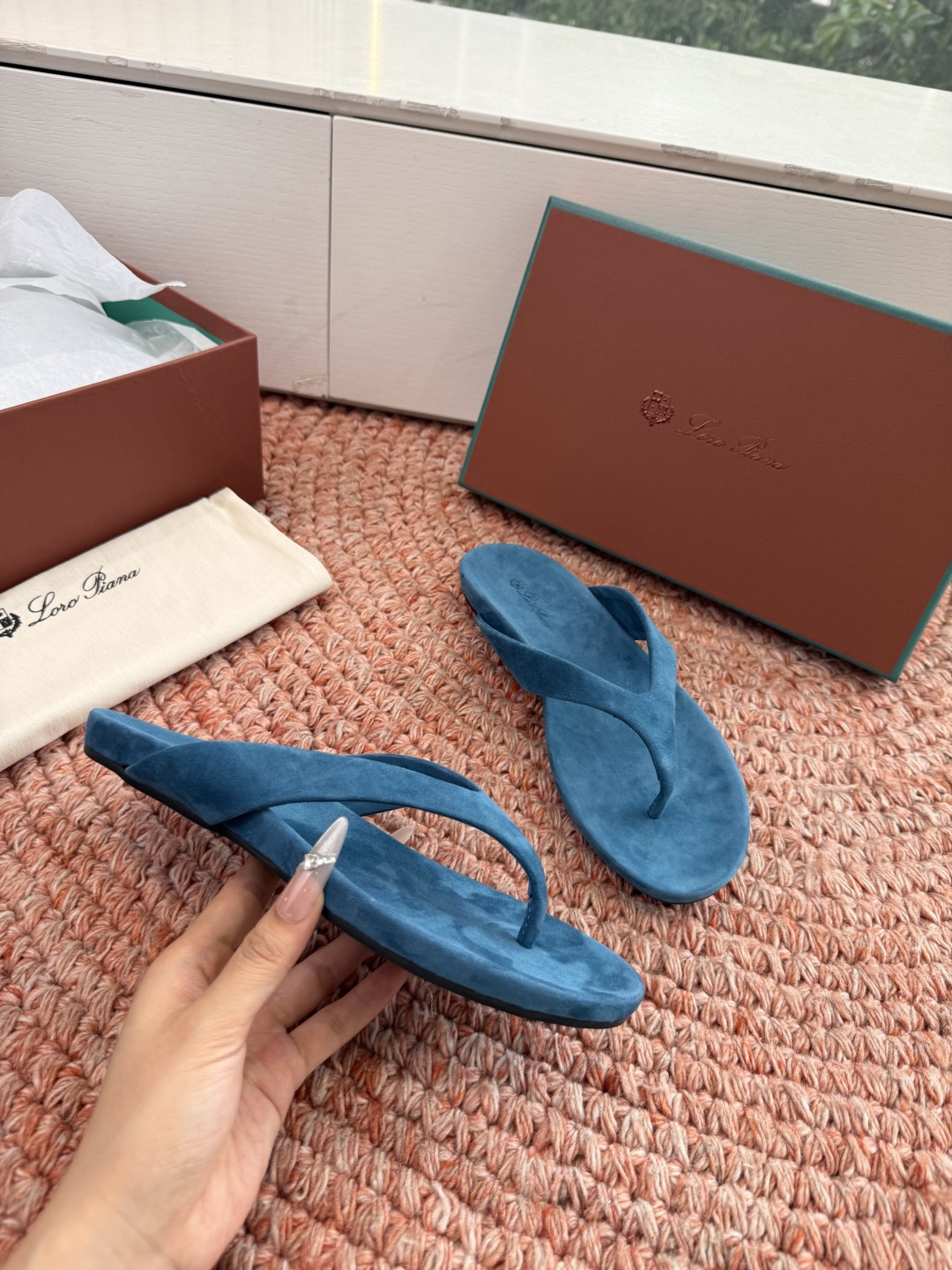 로로피아나(LORO PIANA) 잉글리시 플립플랍 쪼리 신발