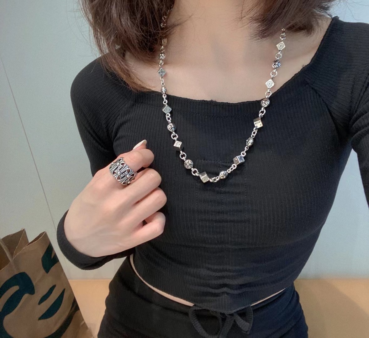 크롬하츠(CHROME HEARTS) 다이스 펜던트 체인 목걸이