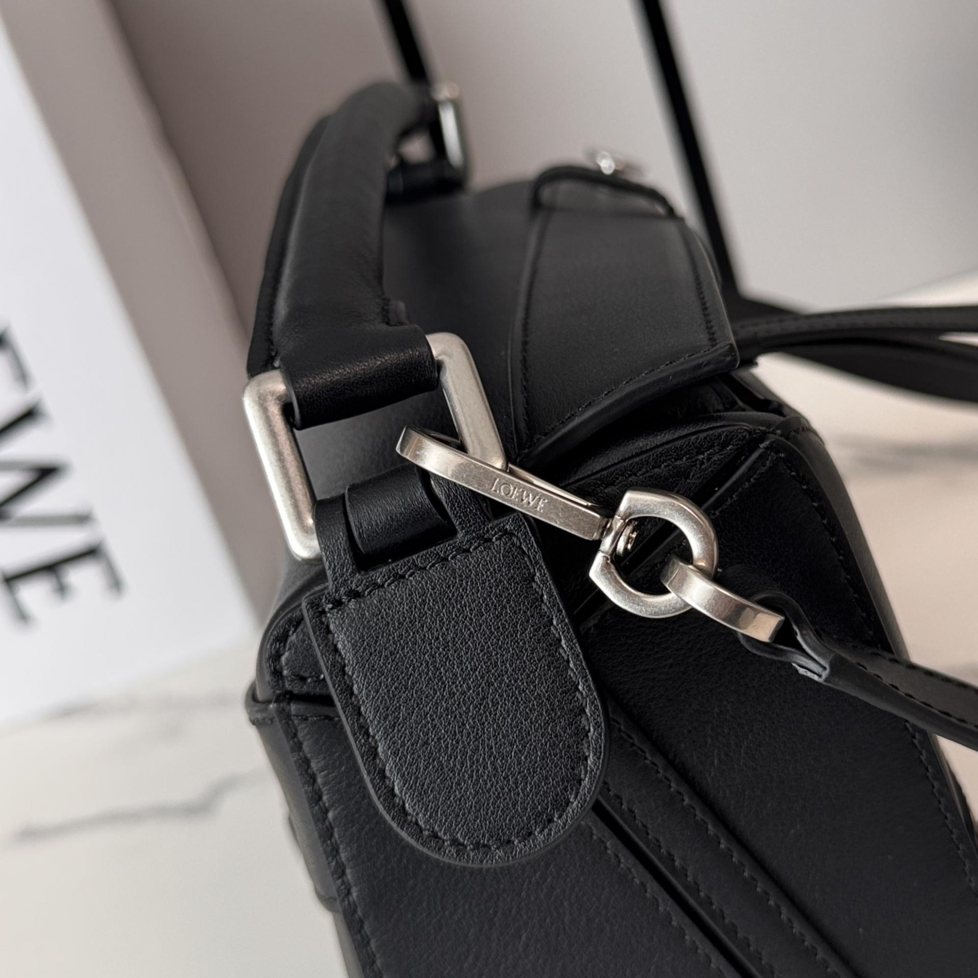 Loewe Panta Puzzle 로에베 퍼즐 스몰 백 가방