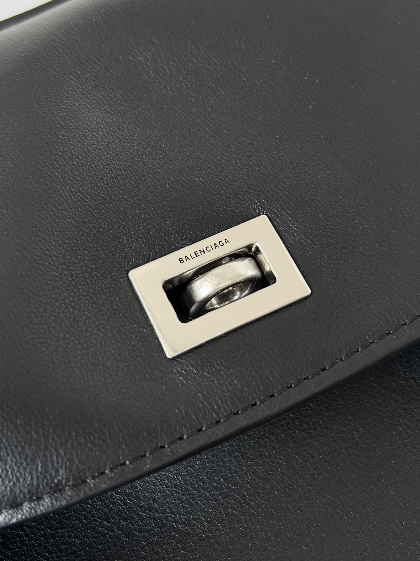 BALENCIAGA 발렌시아가 Redeo 로데오 라지 핸드백 가방