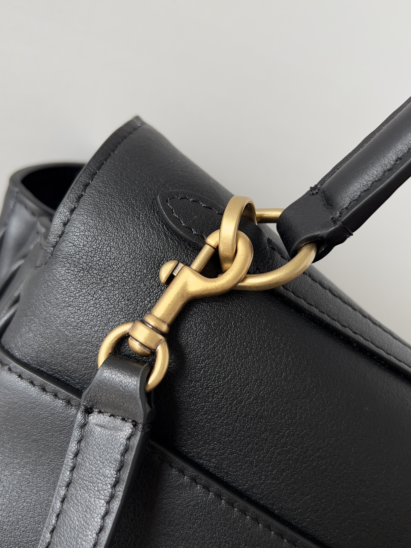 BALENCIAGA 발렌시아가 Rodeo 로데오 미디엄 핸드백 가방
