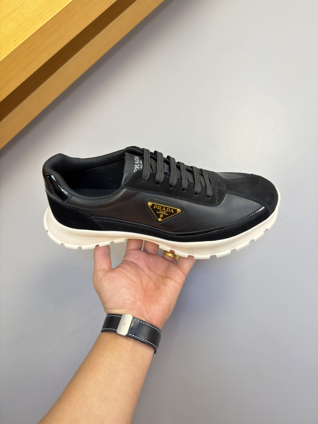 [Prada] 프라다 풀그레인 & 스웨이드 콤비 레더 스니커즈 신발