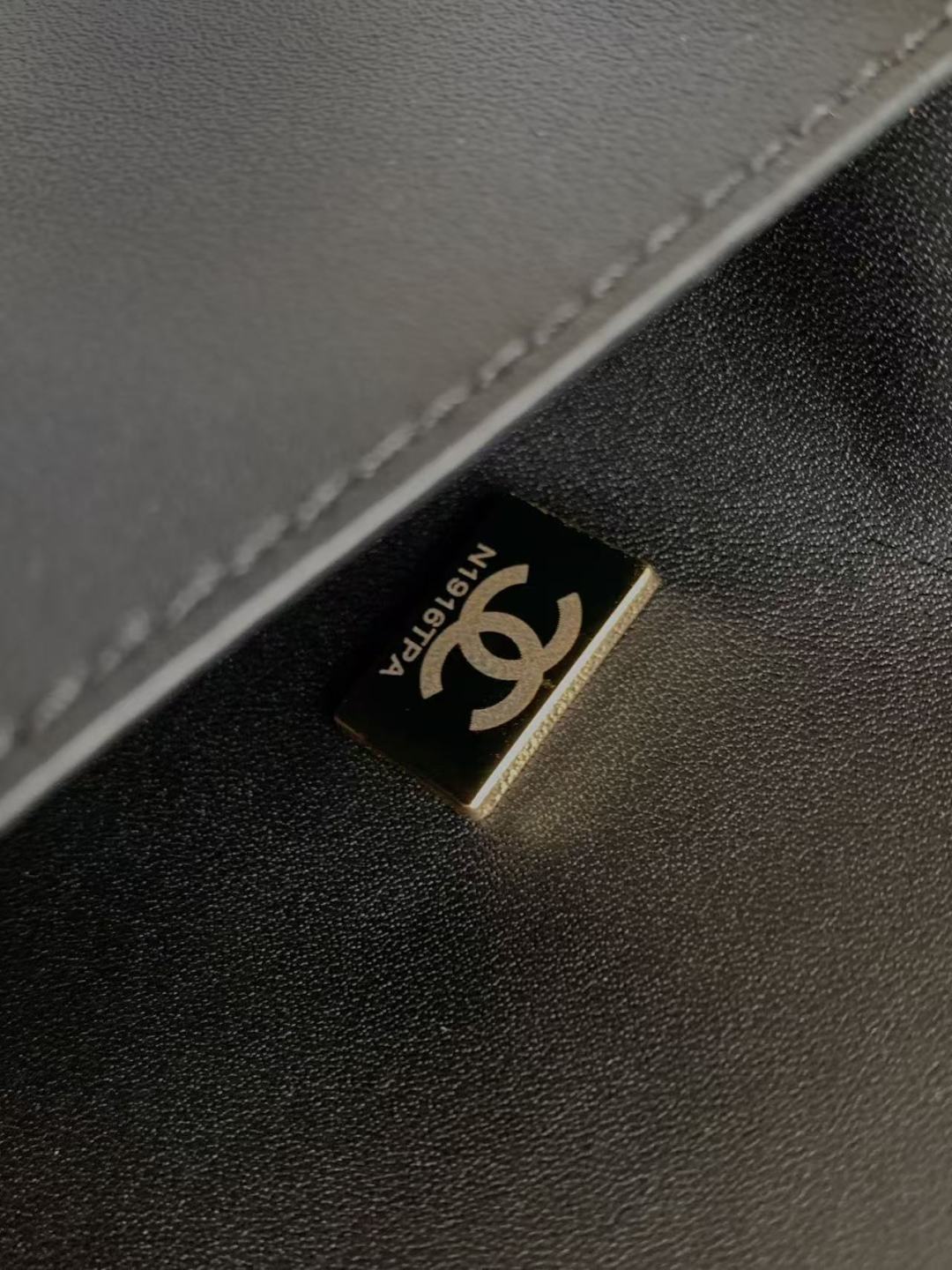 Chanel 샤넬 26C 라피아 & 스웨이드 위빙 쇼핑백 토트백 (AS6148) 가방