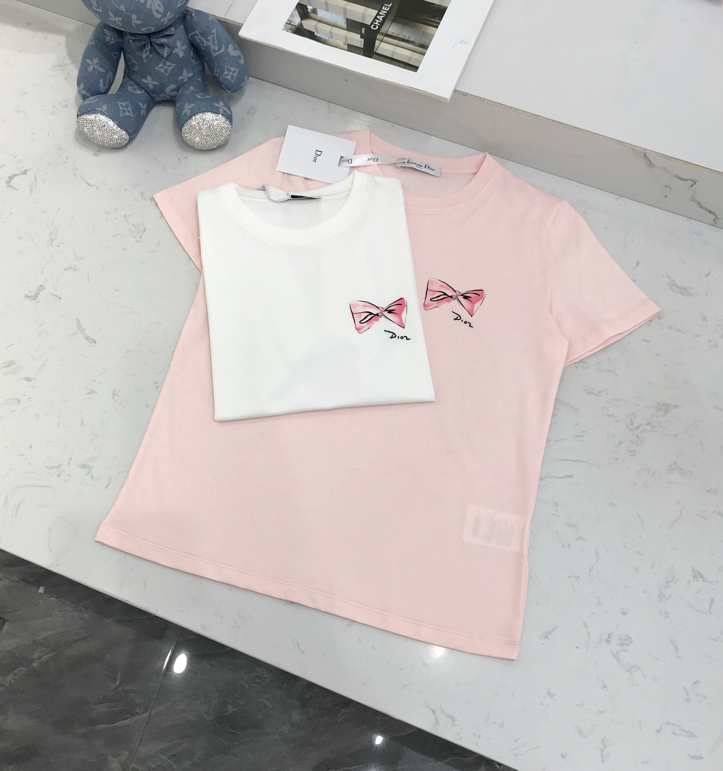[Dior] 디올 핑크 리본 로고 반팔 티셔츠 의류