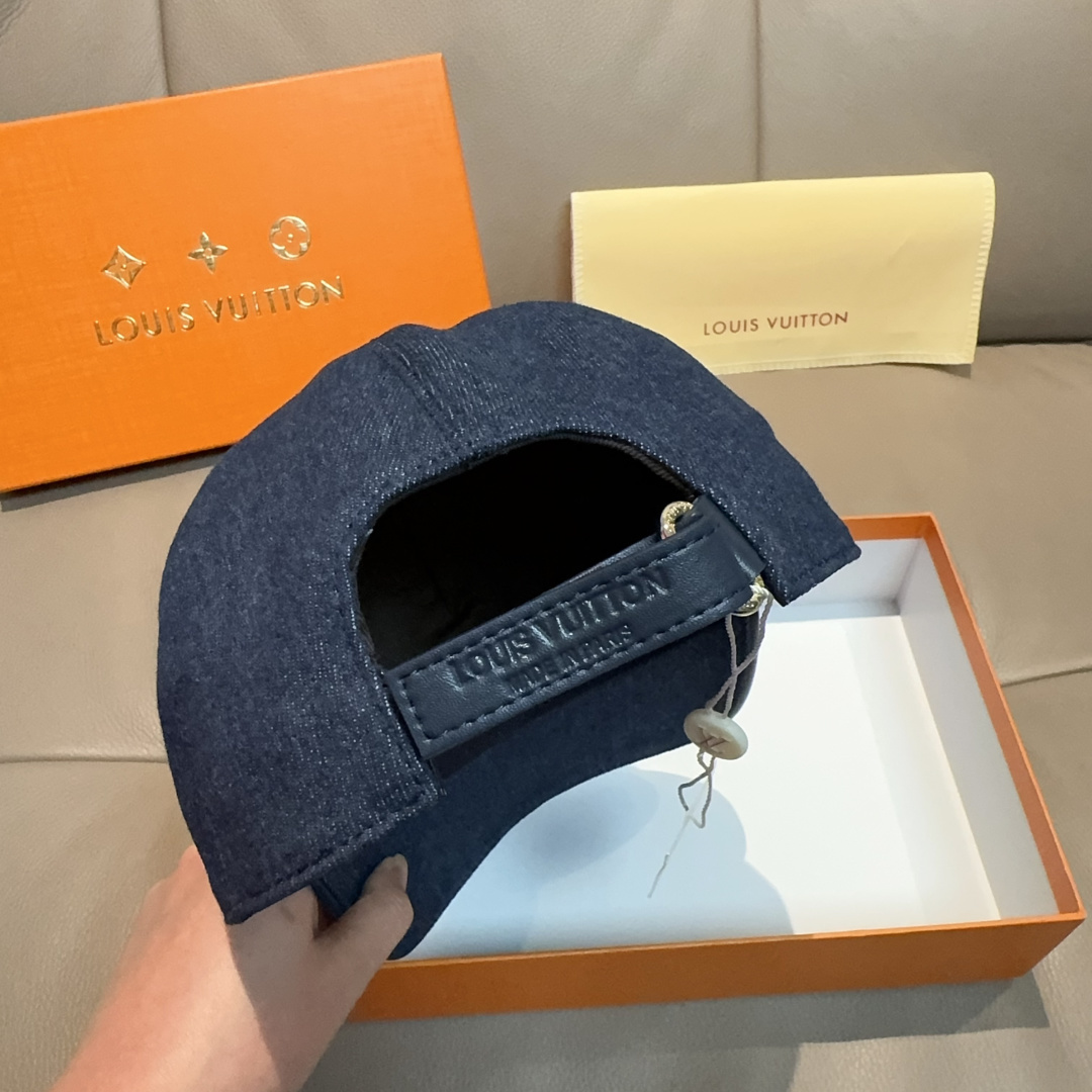 루이비통(LV) 로고 데님 볼캡 모자
