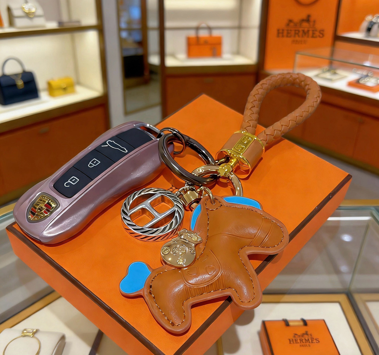 에르메스(HERMES) 버킨 모티프 메탈 키링 악세사리