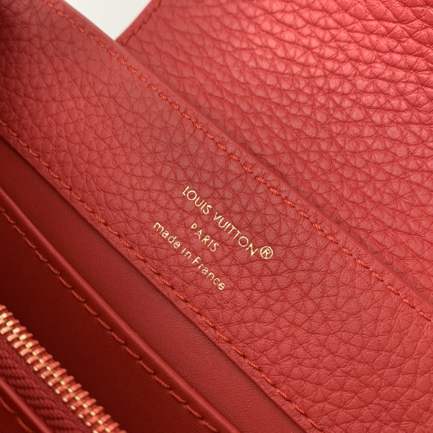 LOUIS VUITTON LV M11341 루이비통 카퓌신 소형 핸드백 (플라워 크라운 레드) 가방