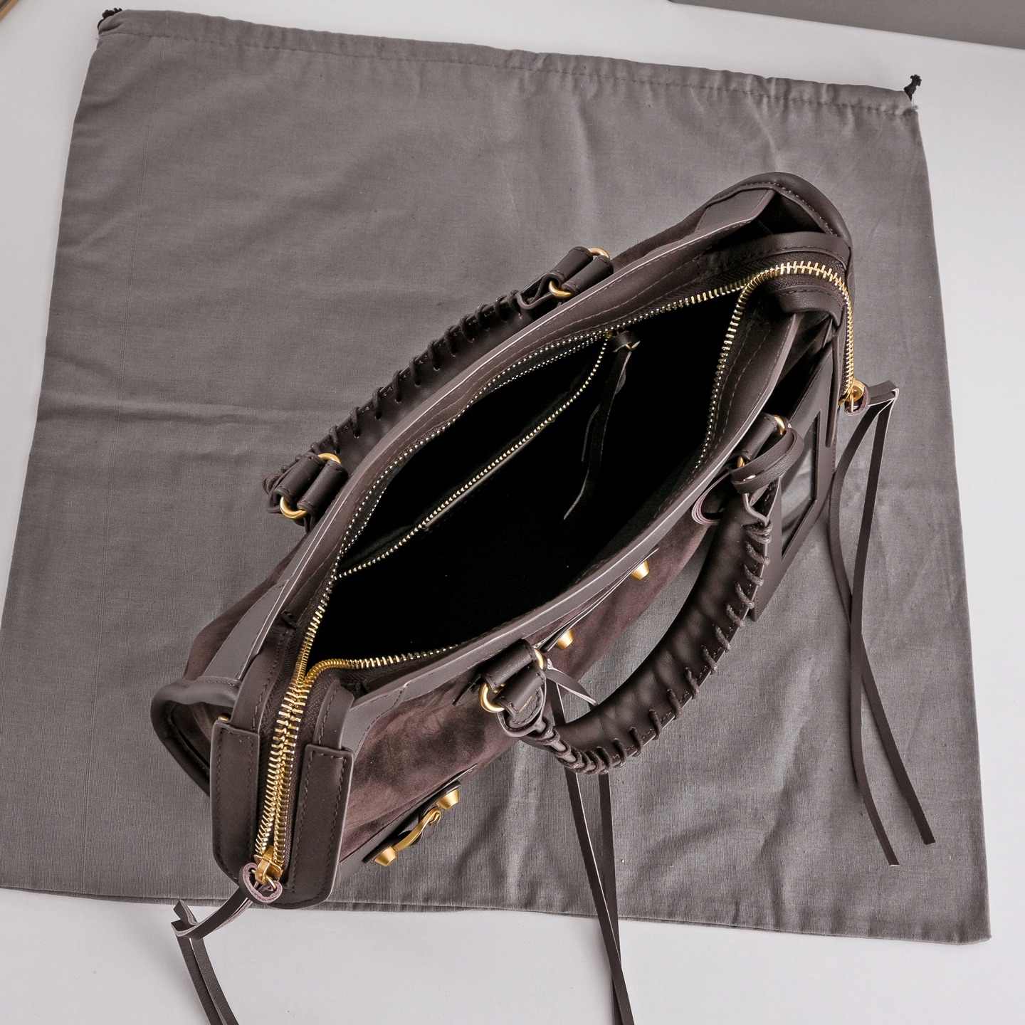 BALENCIAGA 발렌시아가 Le City 르 시티 스웨이드 컴비네이션 카프스킨 모터사이클 백 (스몰 / 브라운) 가방