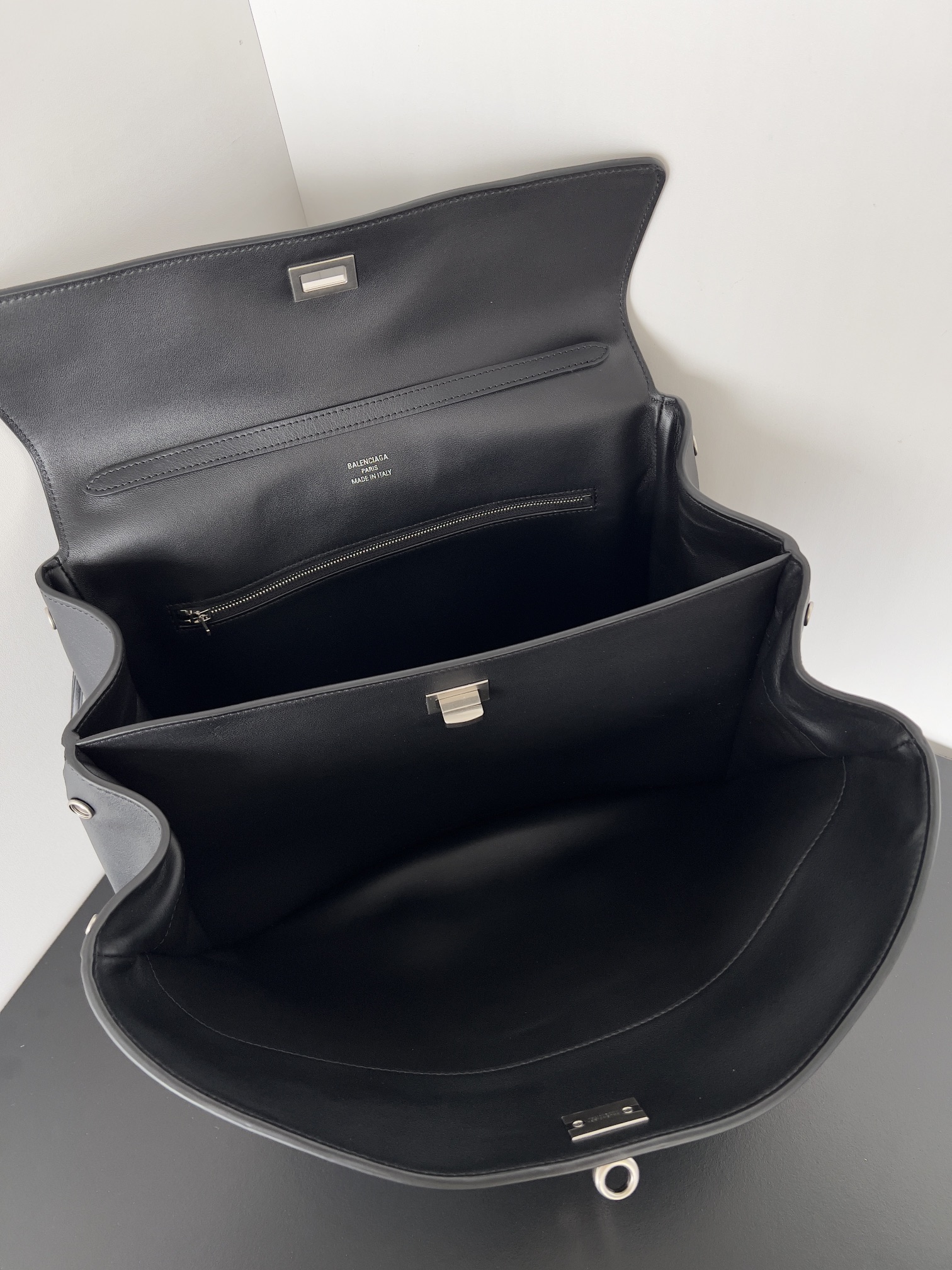 BALENCIAGA 발렌시아가 Rodeo 로데오 미디엄 핸드백 가방