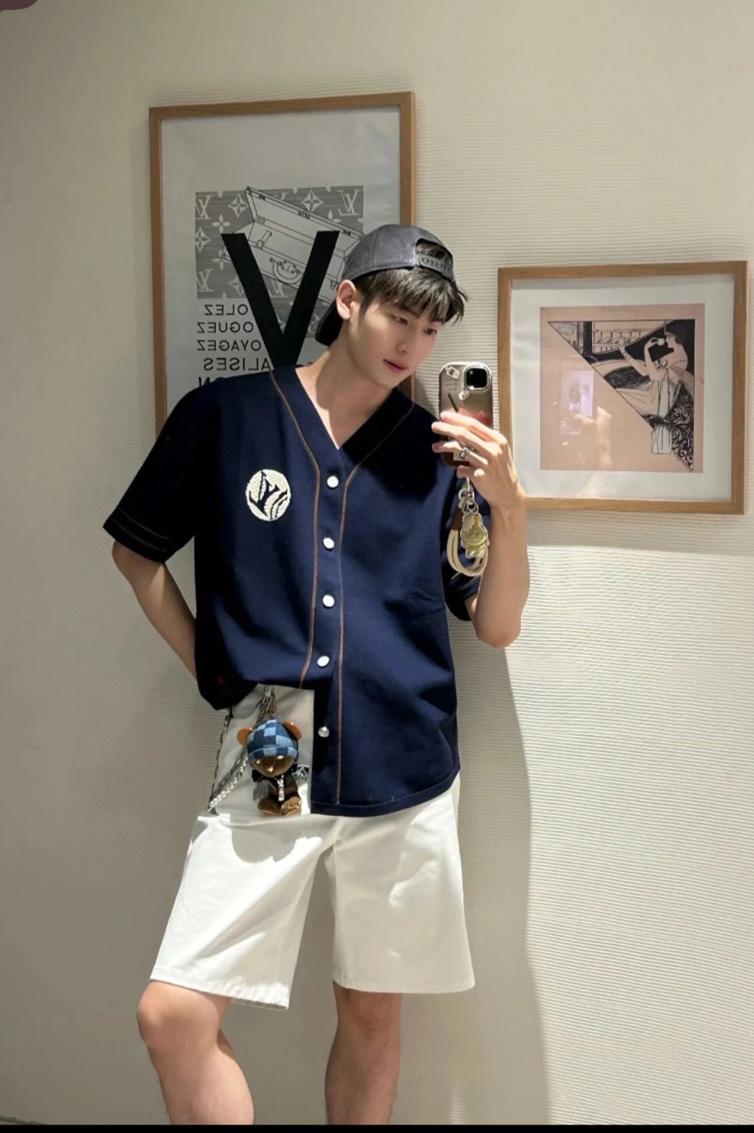 루이비통(LV) NIGO 콜라보 로고 자수 베이스볼 니트 가디건 상의 의류