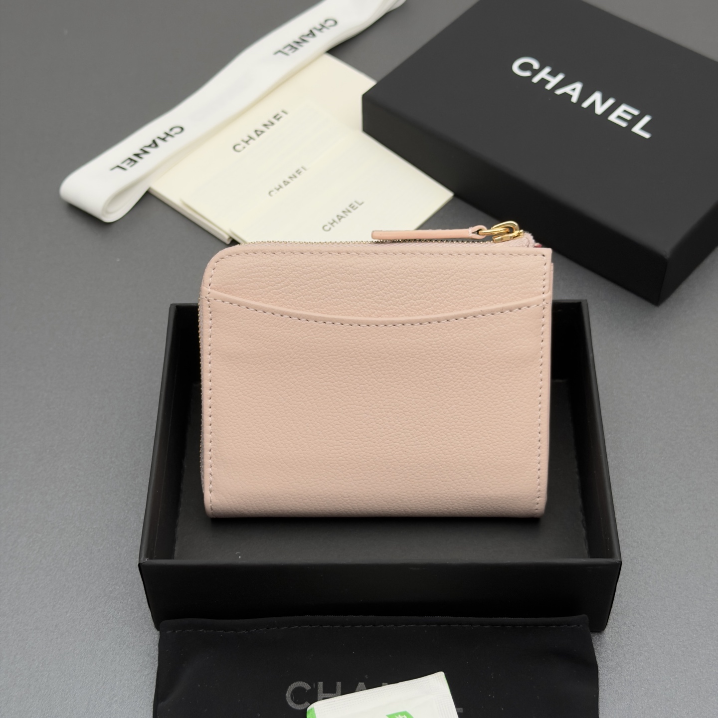 [Chanel] 샤넬 메탈 로고 L자 지퍼 미니 지갑