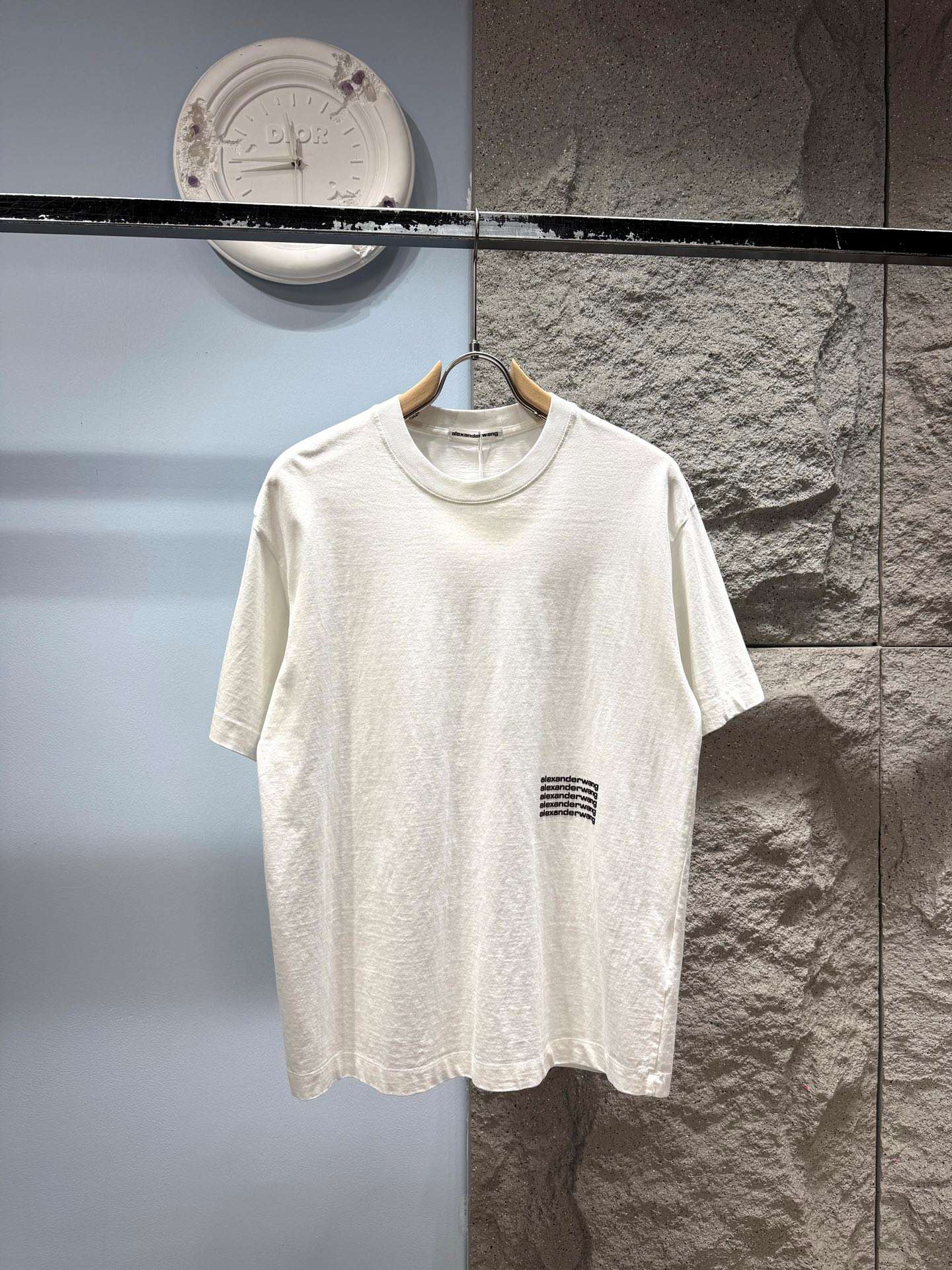 알렉산더왕(Alexander Wang) 레터링 그래픽 워싱 반팔 티셔츠 상의 의류