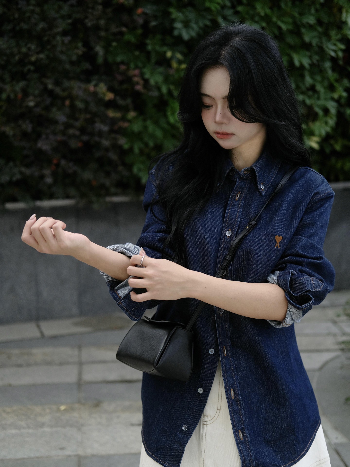 아미 (AMI PARIS) 하트 자수 데님 셔츠 의류