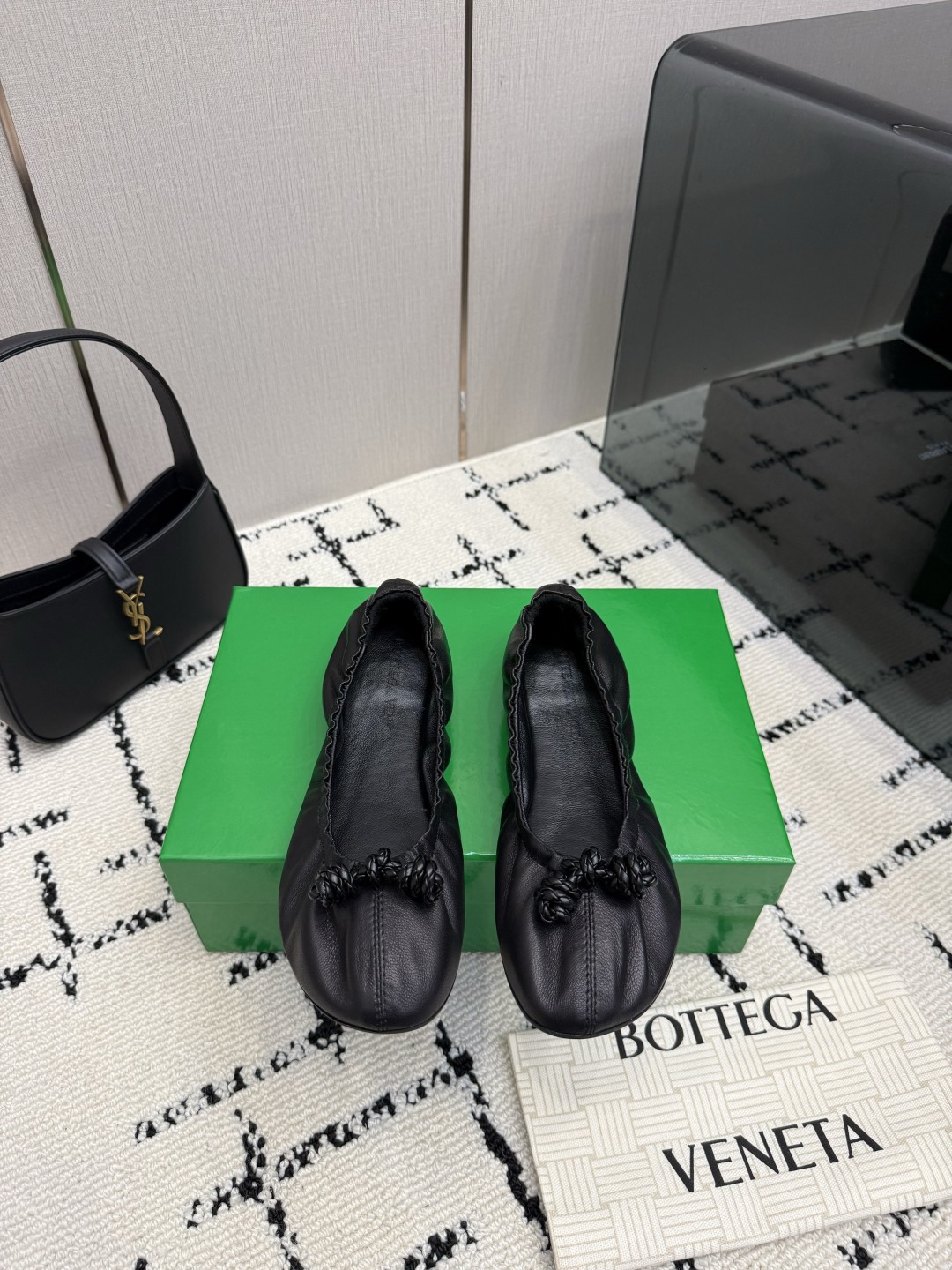 보테가 베네타(BOTTEGA VENETA) 판타스미나 발레리나 플랫 신발