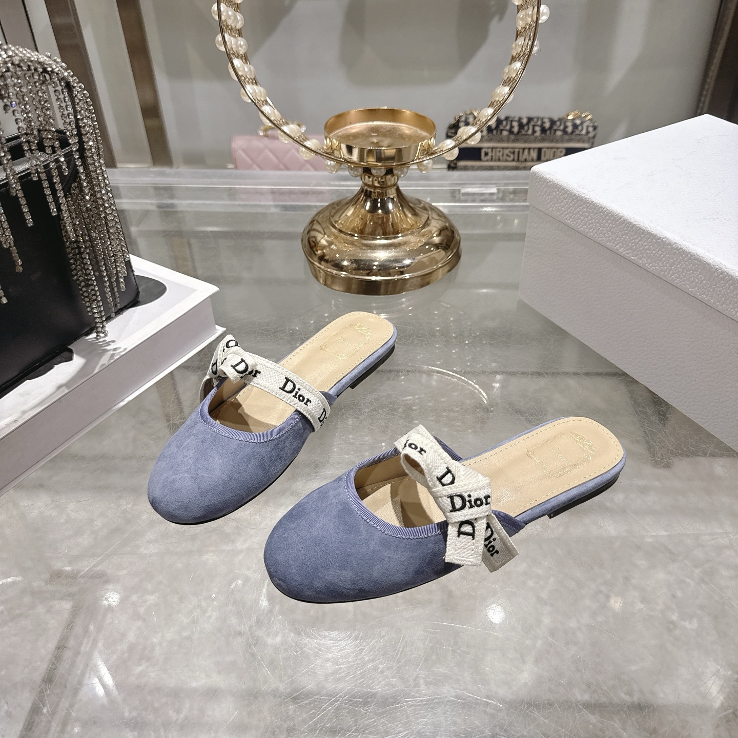 디올(DIOR) 리본 스트랩 메리제인 슬리퍼 신발
