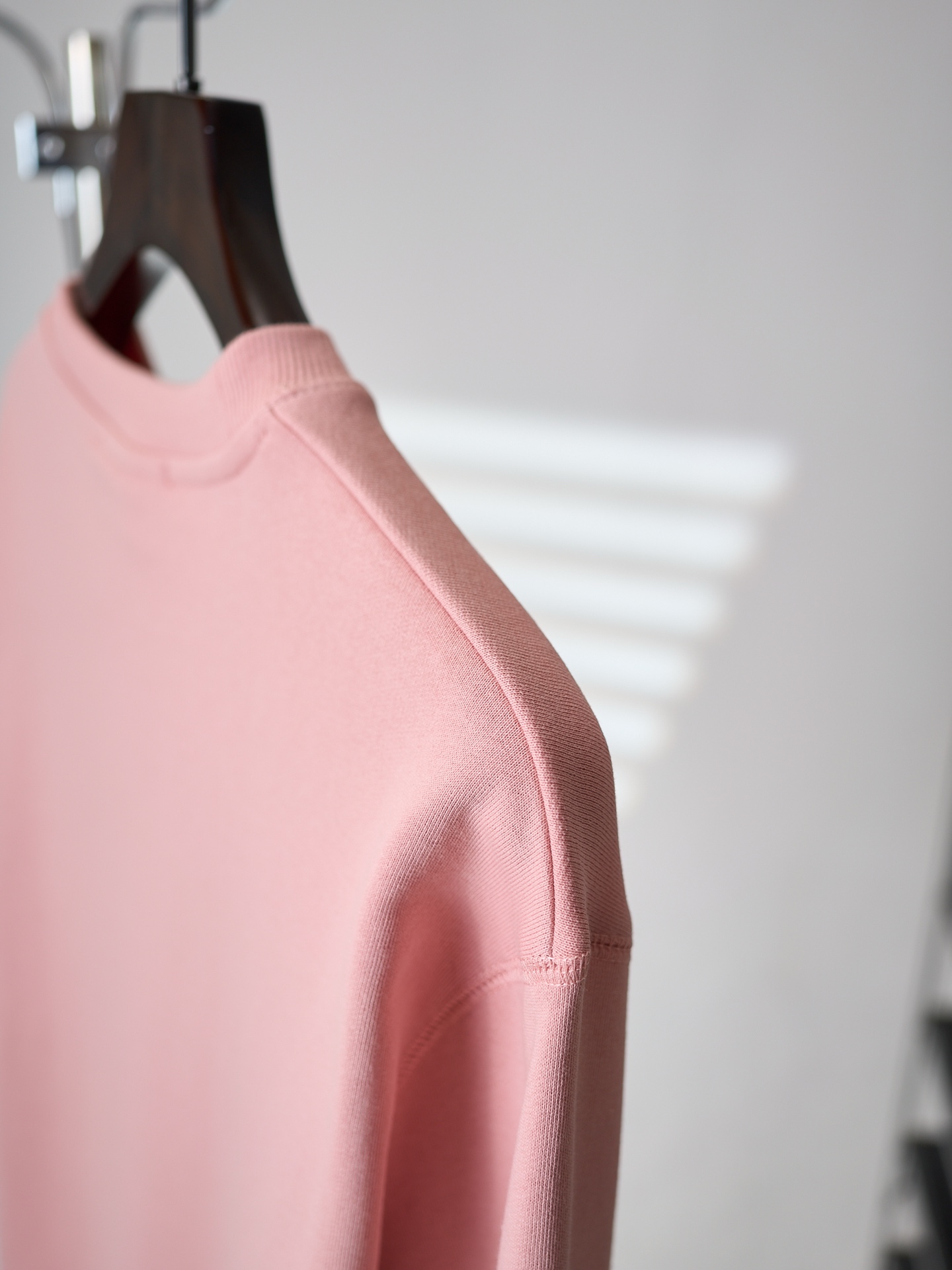 아크네(Acne studios) 로고 자수 맨투맨 상의 의류