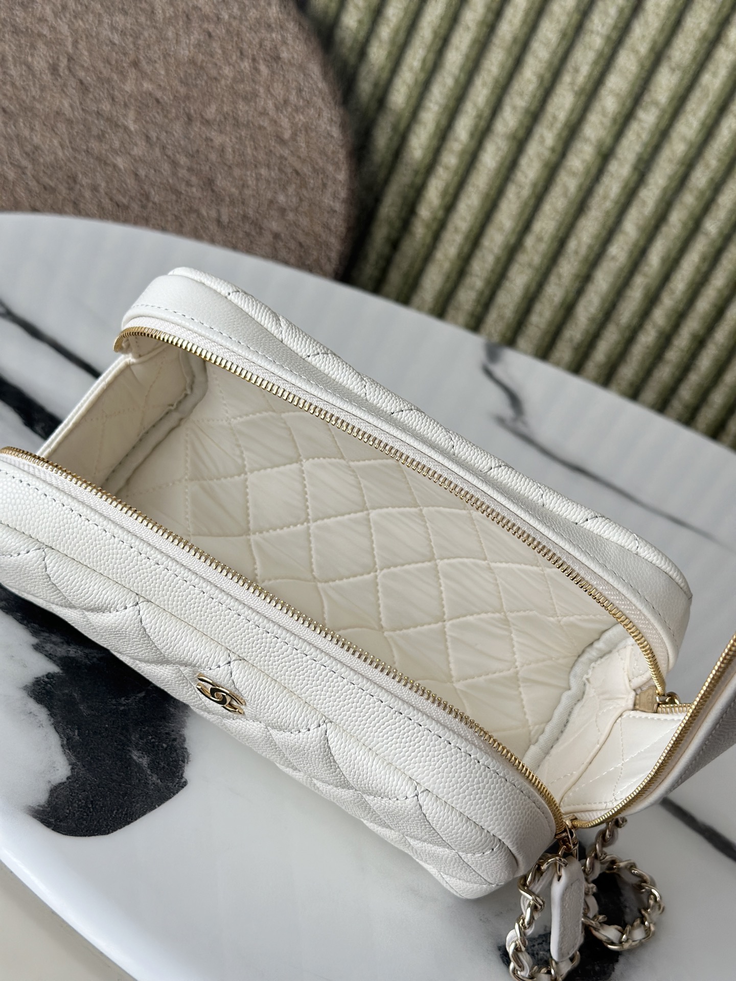Chanel 샤넬 그레인 카우레더 세면·메이크업 파우치 백 가방