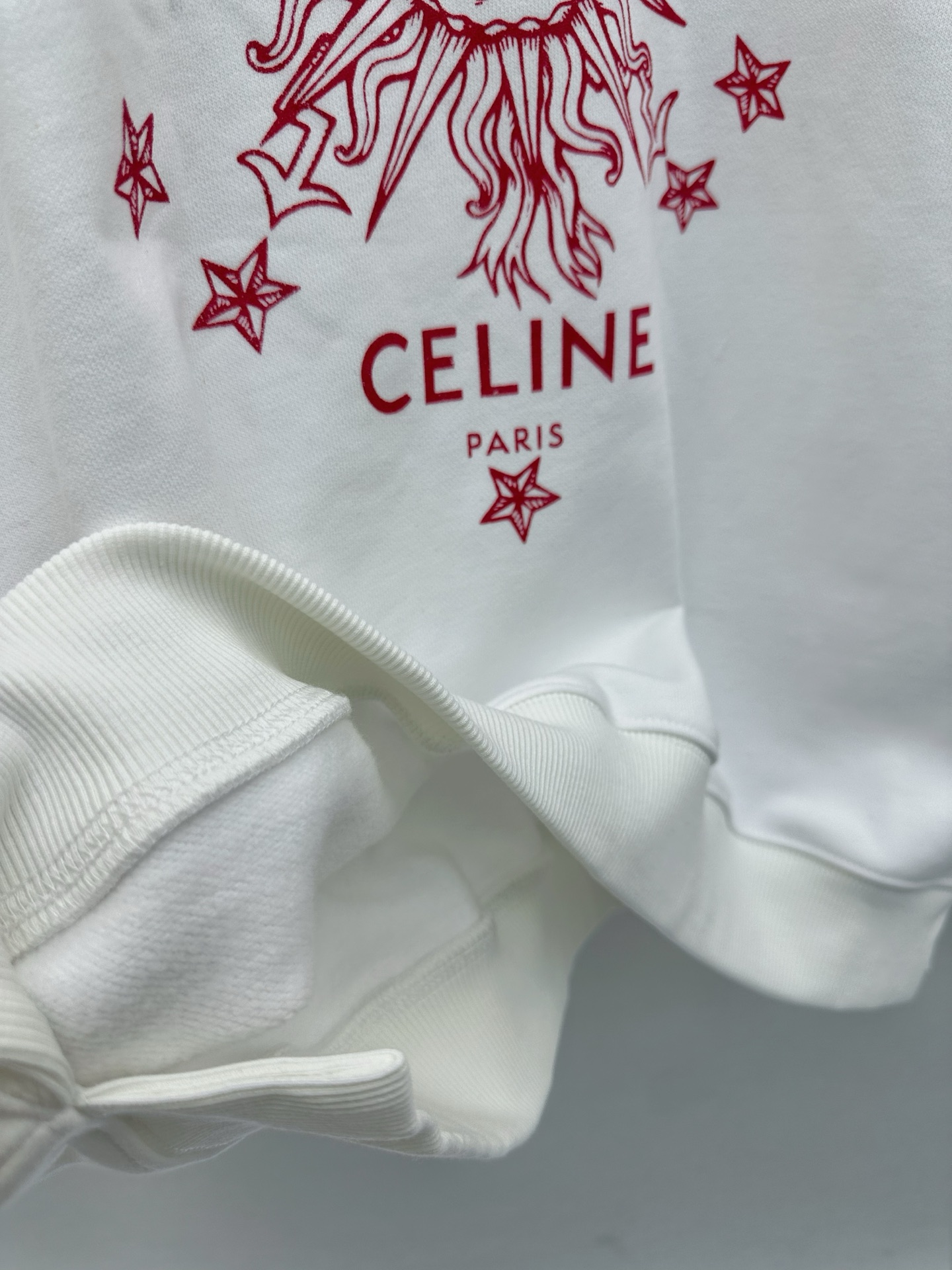 셀린느(CELINE) 스타 문 토템 자수 크루넥 맨투맨 상의 의류