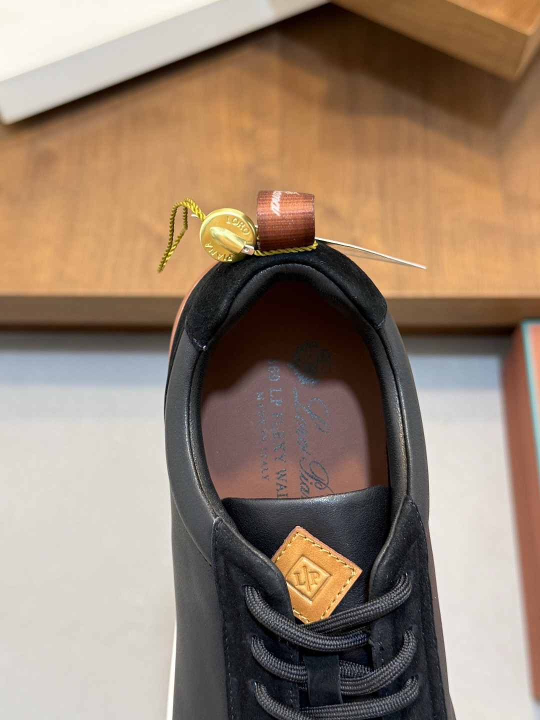 [Loro Piana] LP 로로 피아나 워크 앤 워크 / 시티 워크 스니커즈 신발