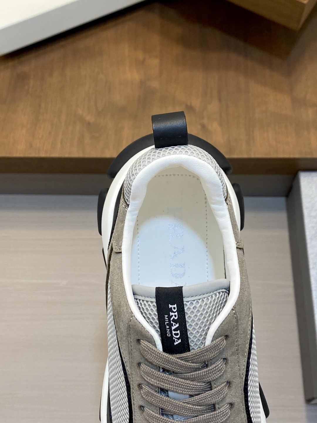 [Prada] 프라다 Montecarlo Re-Edition 레더 스니커즈 신발