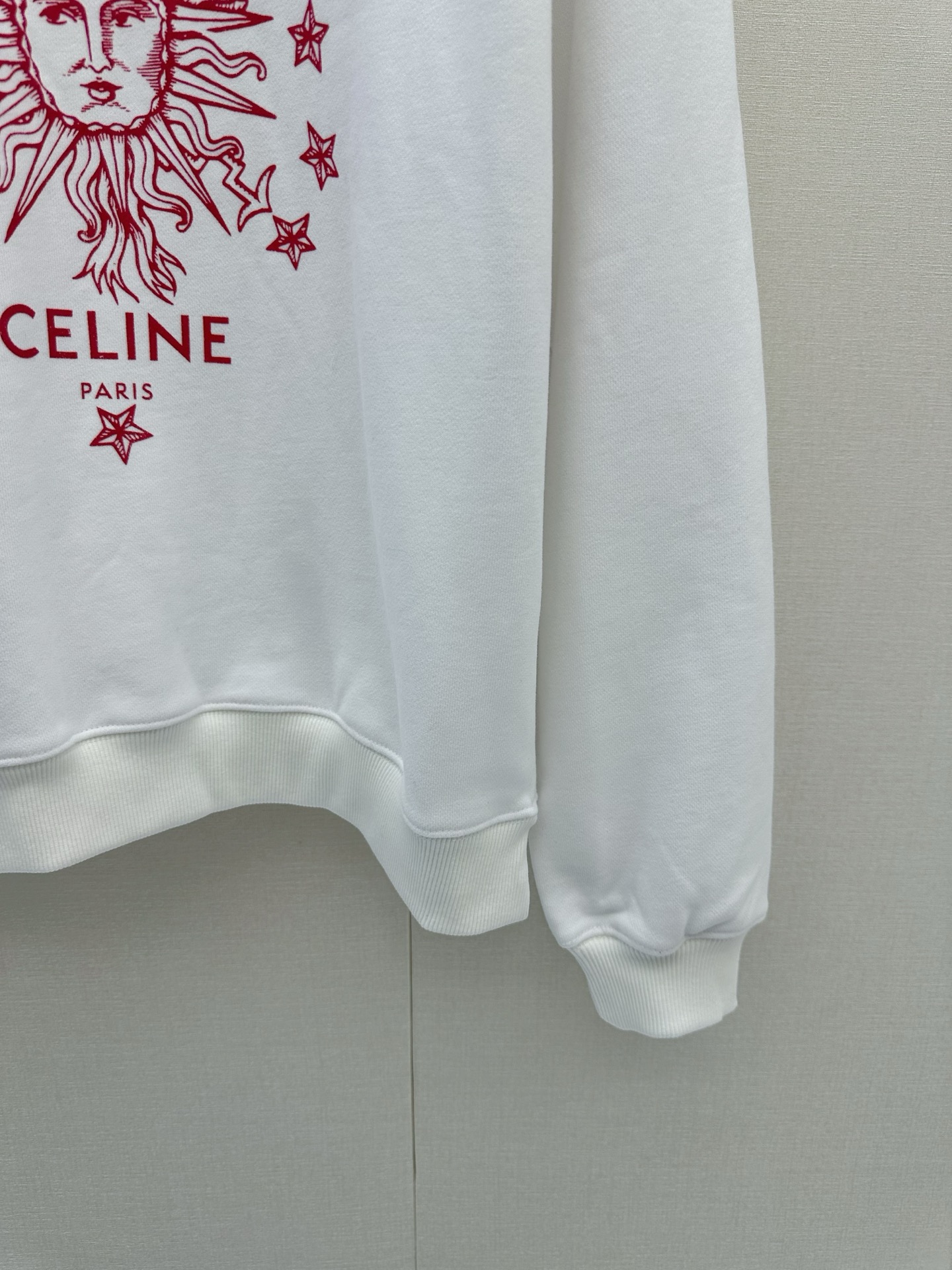 셀린느(CELINE) 스타 문 토템 자수 크루넥 맨투맨 상의 의류