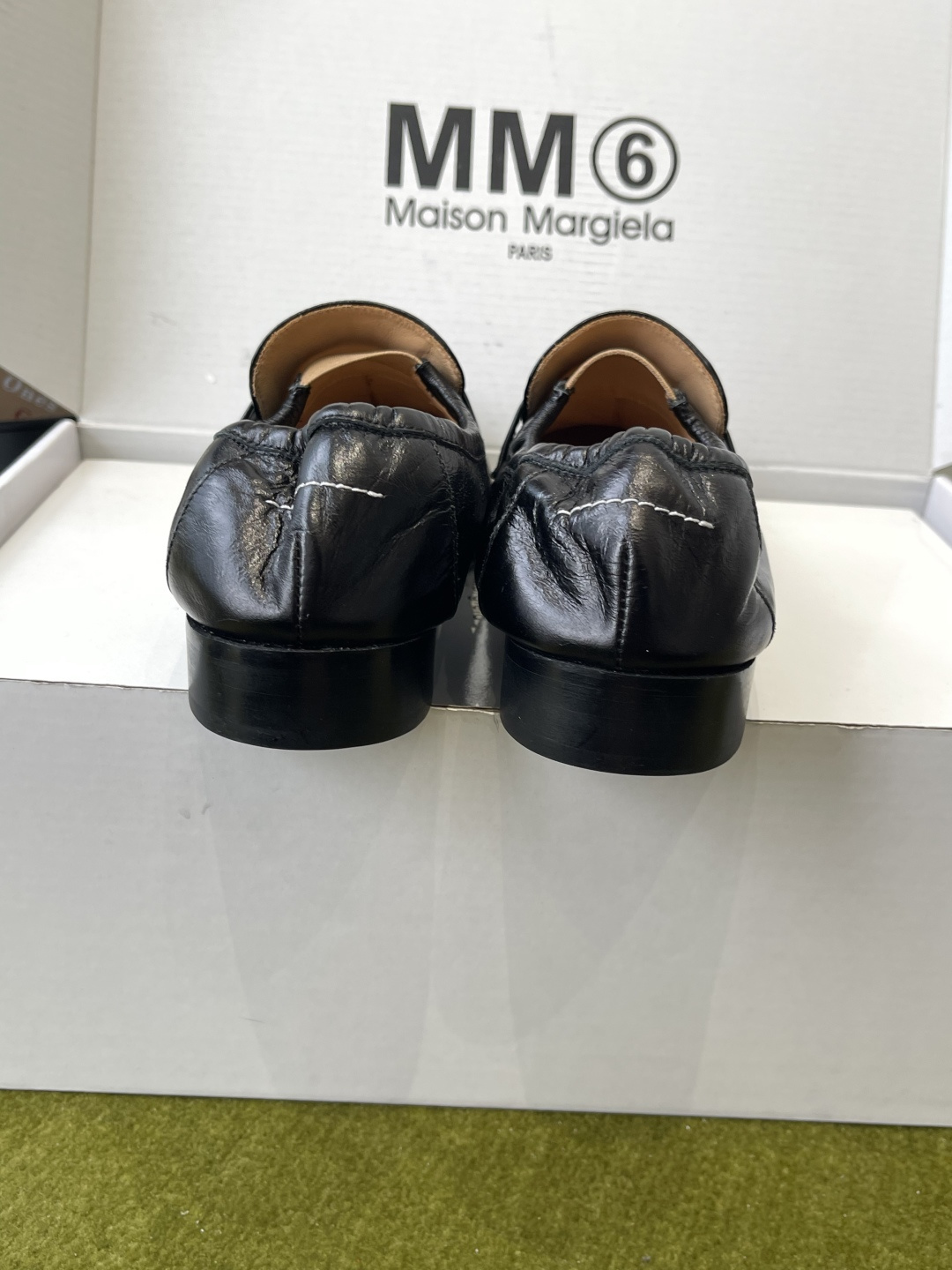 메종 마르지엘라(Maison Margiela) 애플 토 로고 2WAY 로퍼