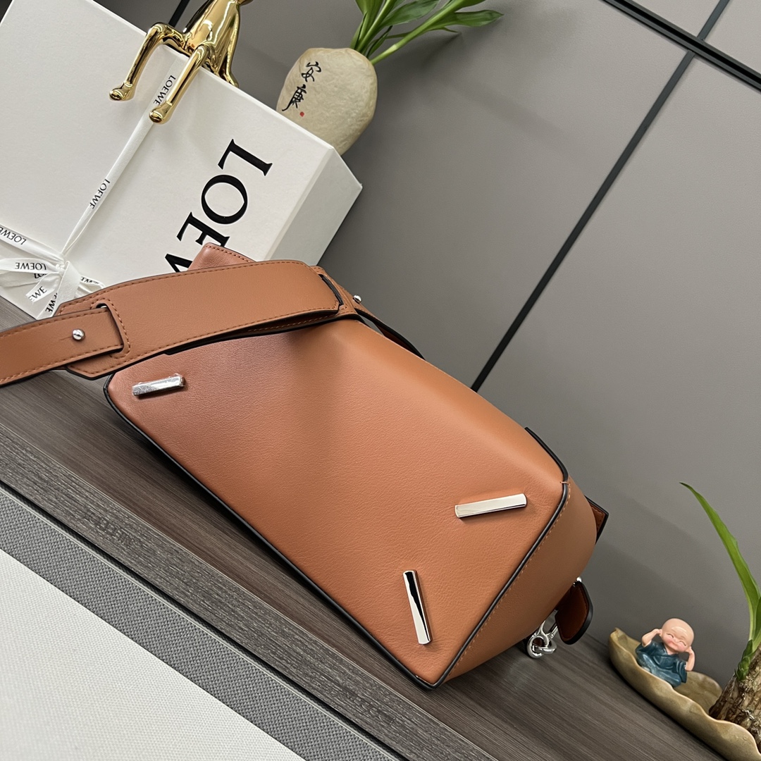 Loewe 로에베 퍼즐 미디엄 소프트 레더 백 가방