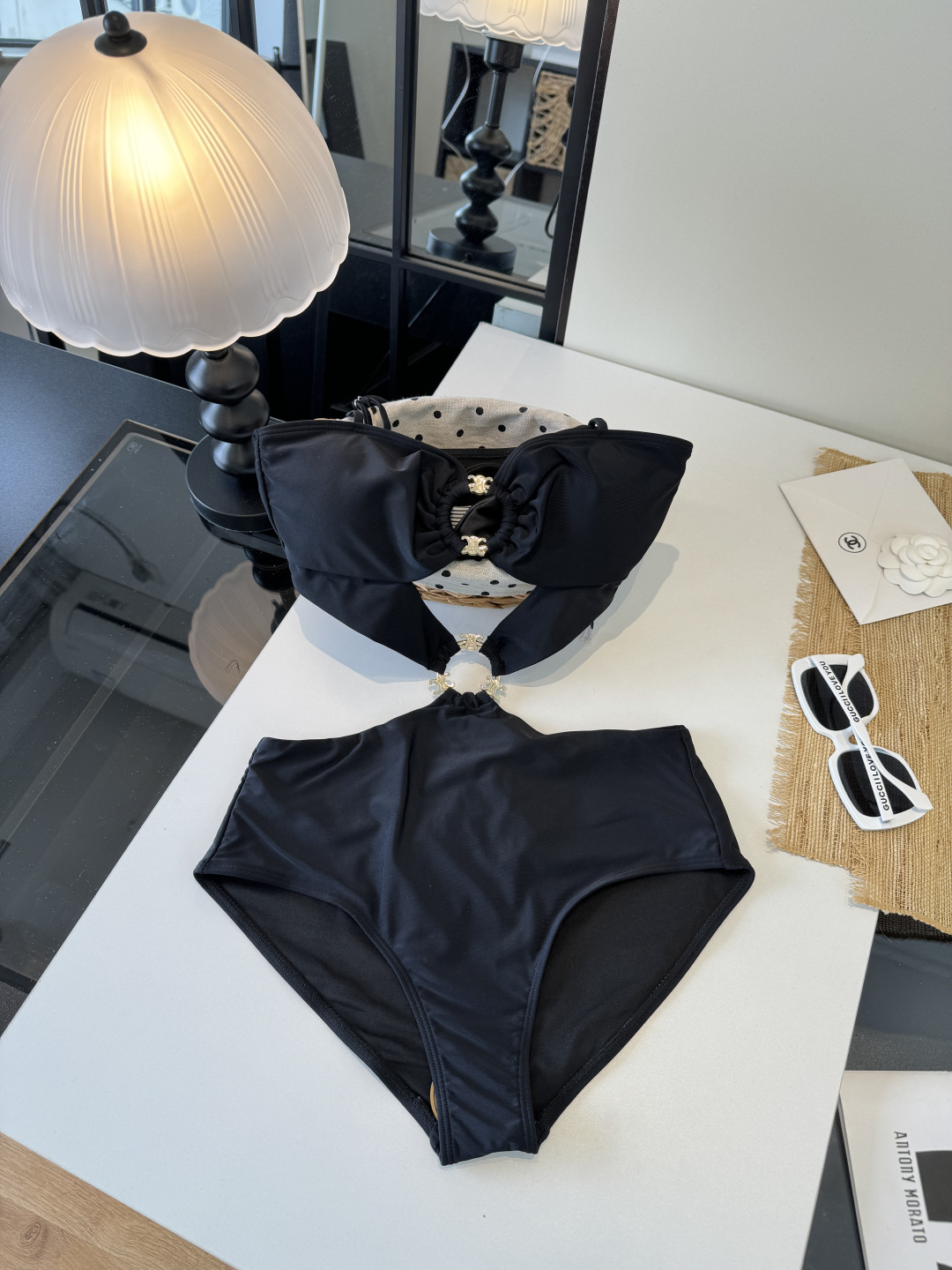 셀린느(CELINE) 컷아웃 모노키니 수영복 의류