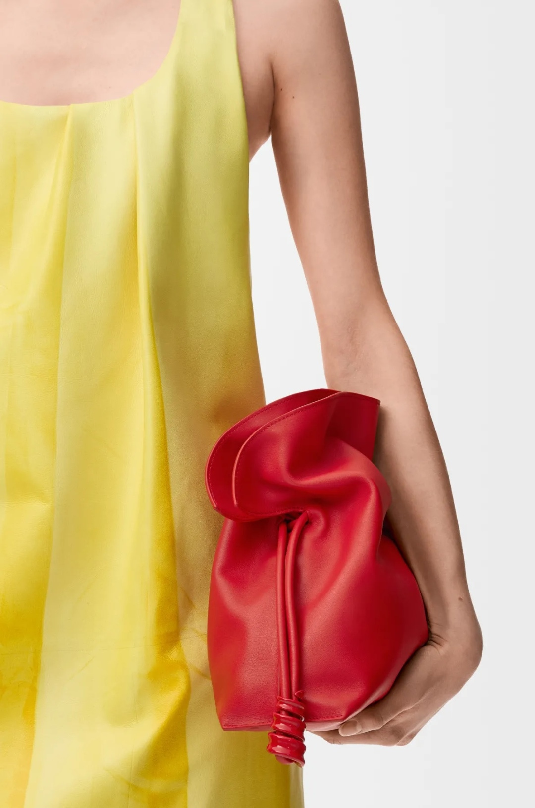Loewe 로에베 플라멩코(Flamenco) 나파 가죽 미디엄 백 가방 복제