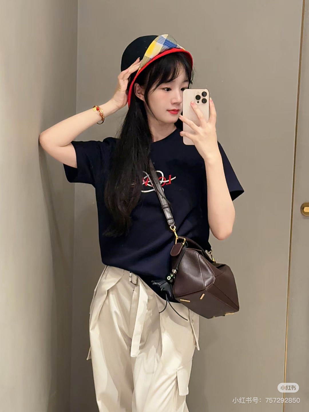 로에베(LOEWE) 아나그램 로프 자수 반팔 티셔츠 상의 의류