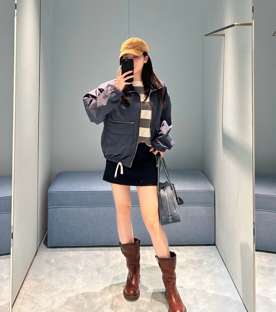 미우미우(MIU MIU) 카라 집업 자켓 재킷 의류