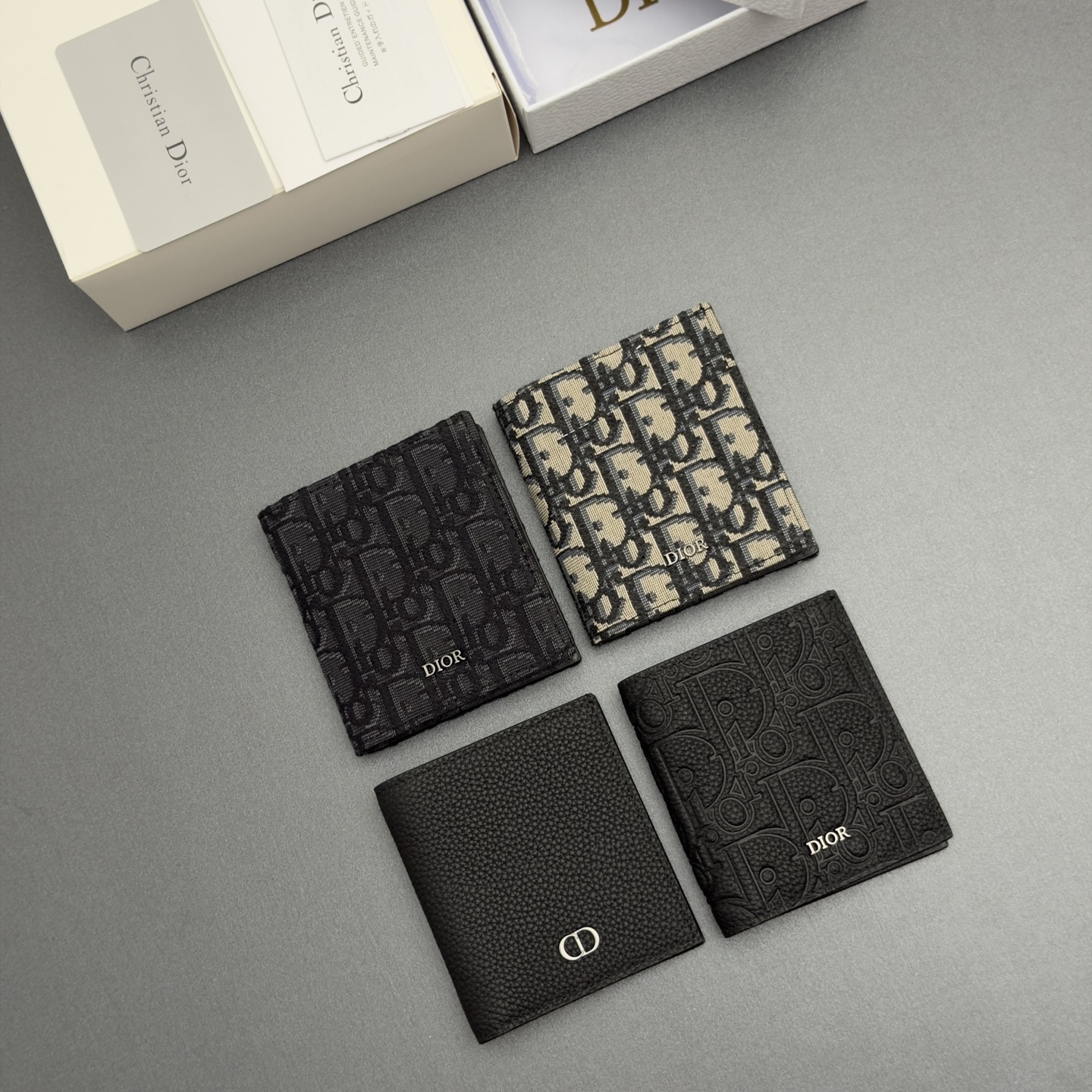 Dior 디올 맨즈 쇼트 바이폴드 지갑