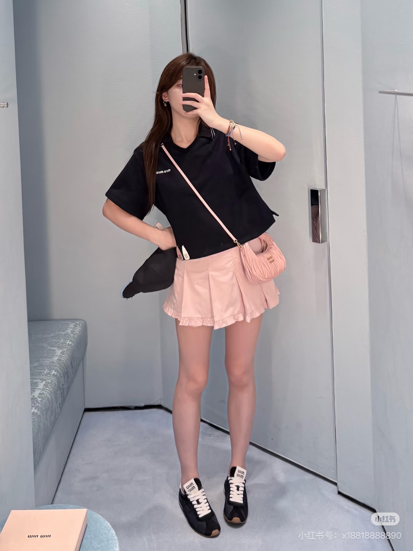 미우미우(MIU MIU) 자수 피케 폴로 티셔츠 상의 의류
