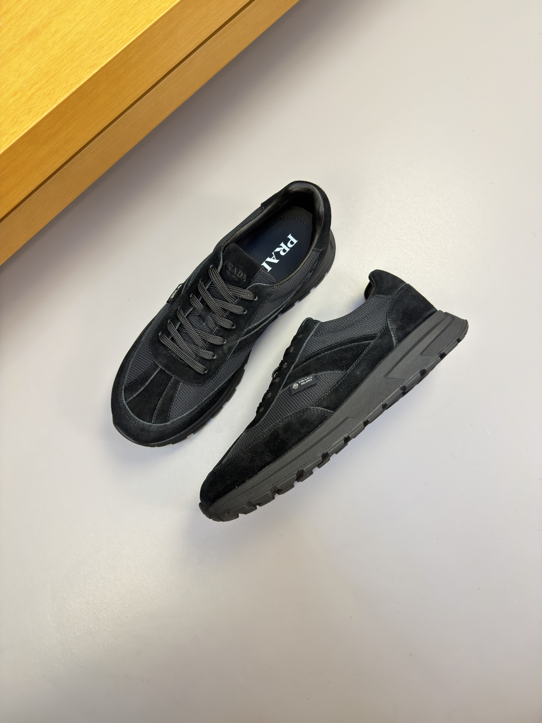 [Prada] 프라다 프리미엄 스웨이드 & 캔버스 콤비 스니커즈 신발
