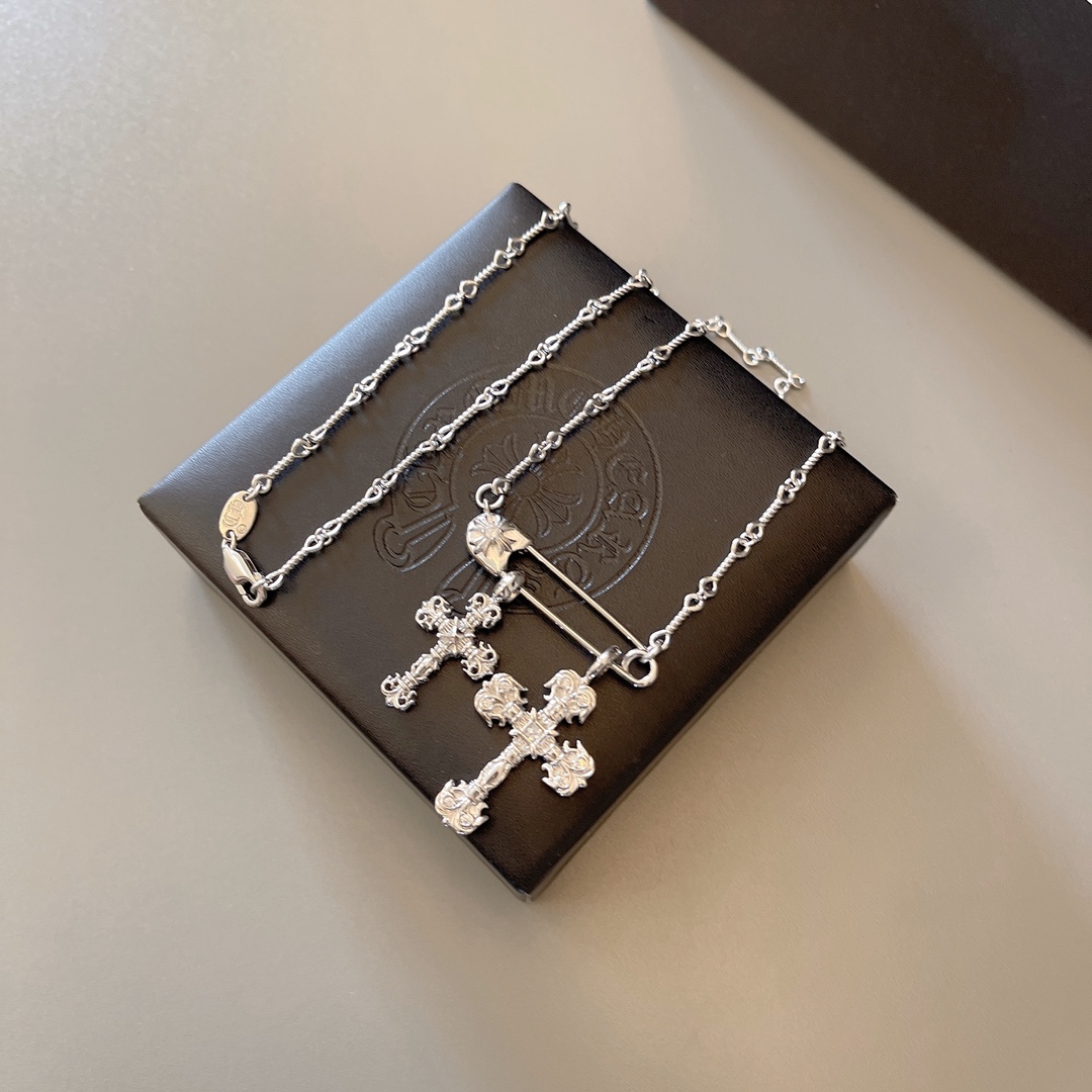 크롬하츠(CHROME HEARTS) 크로스 펜던트 체인 목걸이 악세사리