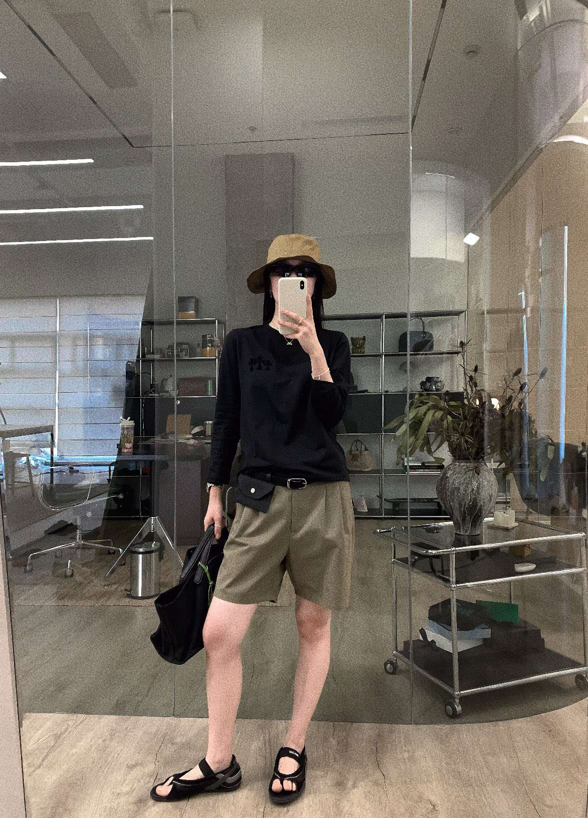 크롬하츠(CHROME HEARTS) 플로킹 크로스 긴팔 티셔츠 상의 의류