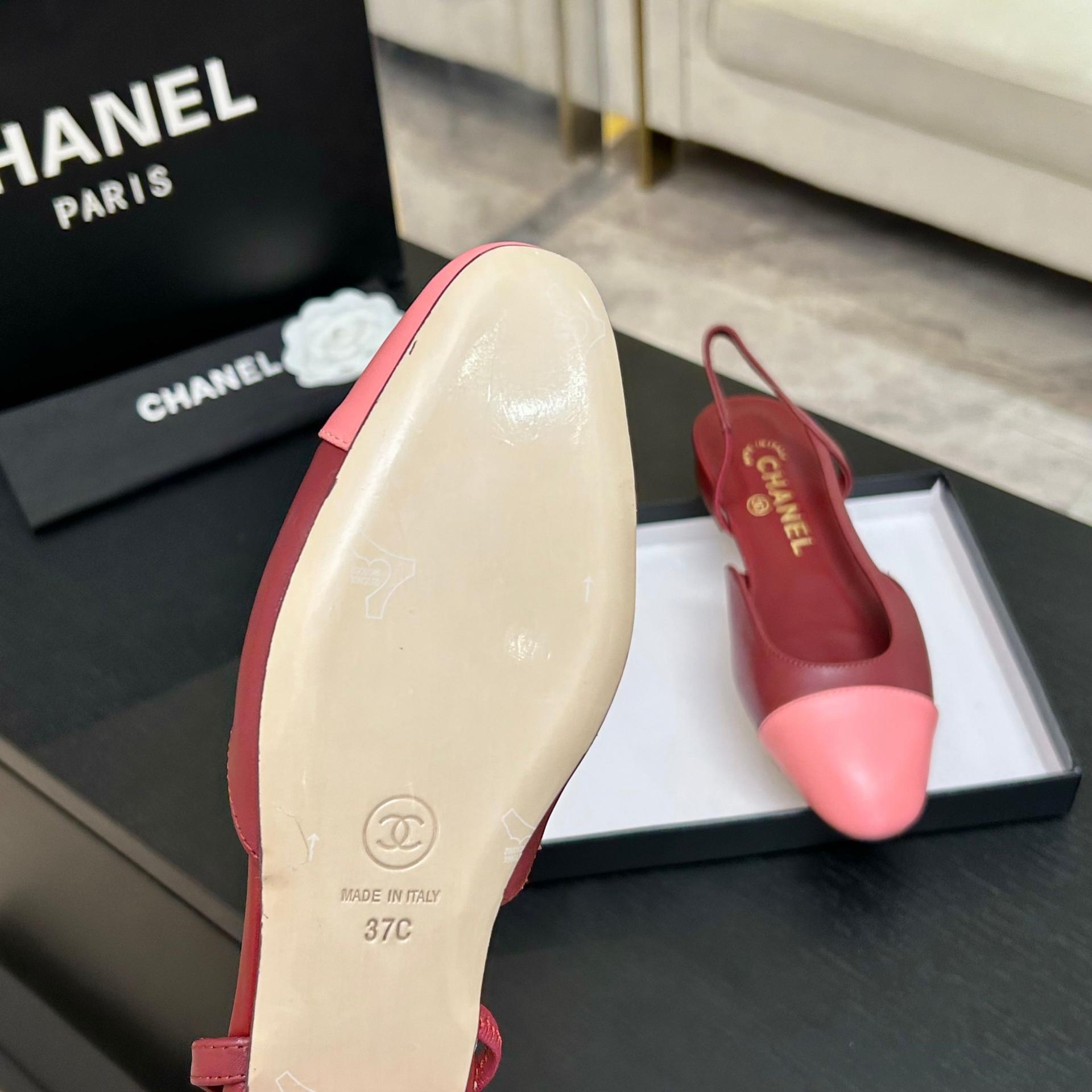 샤넬(CHANEL) 투톤 슬링백 로우힐 신발