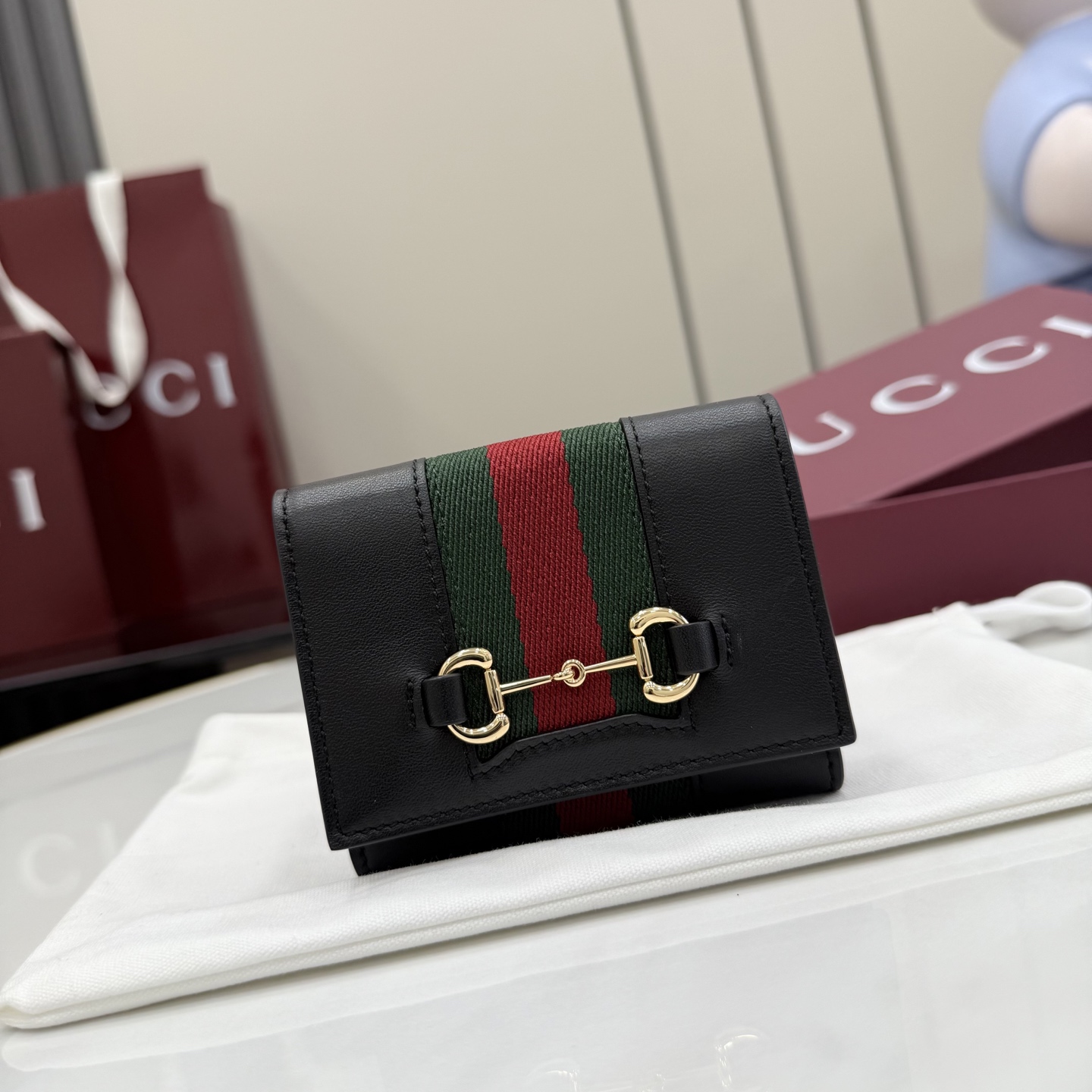 [Gucci] 구찌 26SS 레더 홀스빗 웹 삼단 지갑