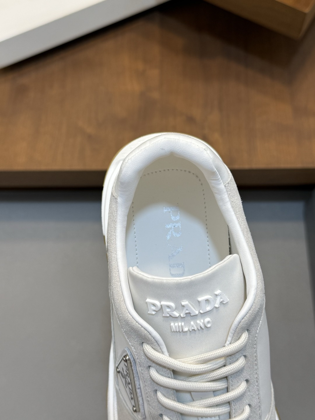 [Prada] 프라다 Montecarlo Re-Edition 몬테카를로 리에디션 2026 서머 레더 스니커즈 신발