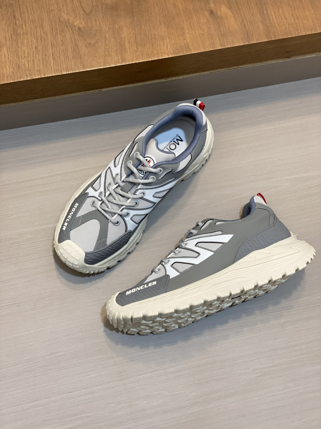 [Moncler] 몽클레어 몽클레르 믹스드 메쉬 & 네오프렌 콤비 스니커즈 신발