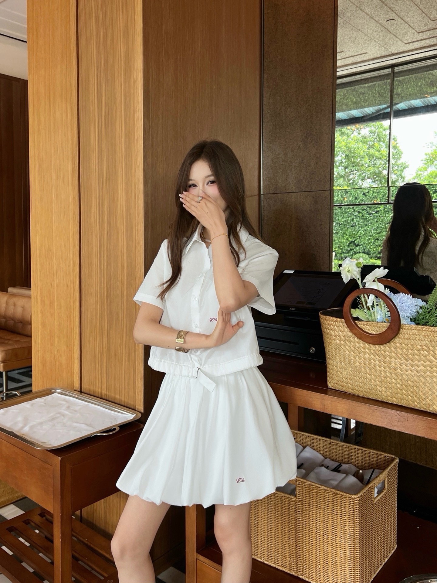 miumiu 미우미우 26SS 하이엔드 텍스처 바람막이 선케어 자켓 재킷 + 반바지 세트업 의류 복제