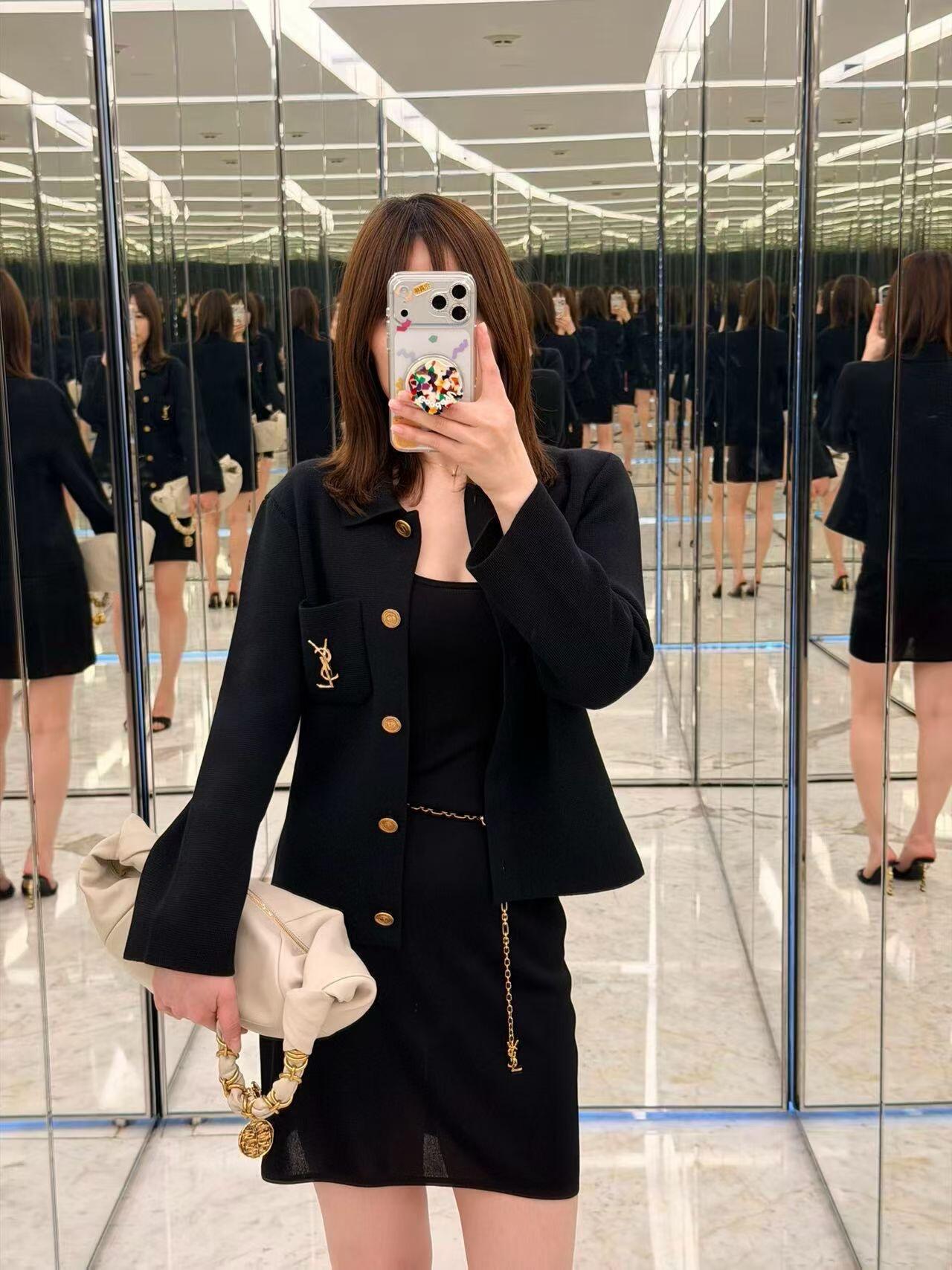 생로랑(SAINT LAURENT) 골드 칼라 울 니트 가디건 상의 의류