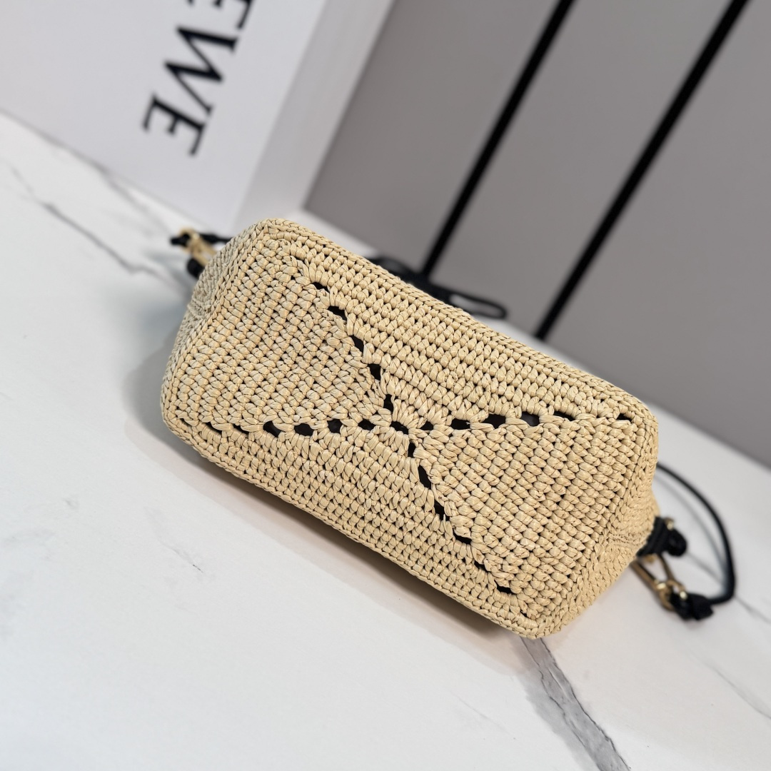 LOEWE 로에베 미니 클래식 카프스킨 & 라피아 칼라 백 가방 / 11268