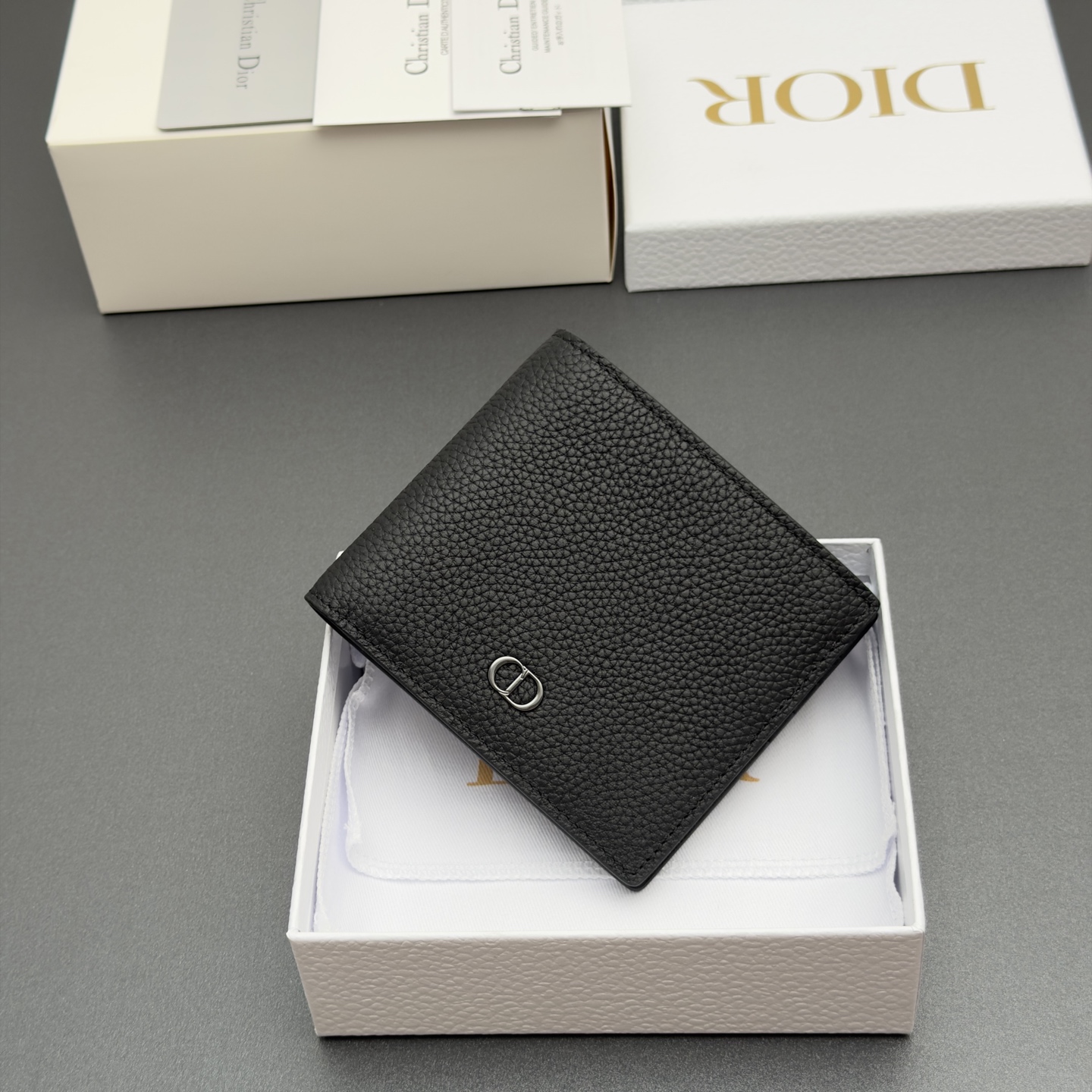 Dior 디올 맨즈 쇼트 바이폴드 지갑