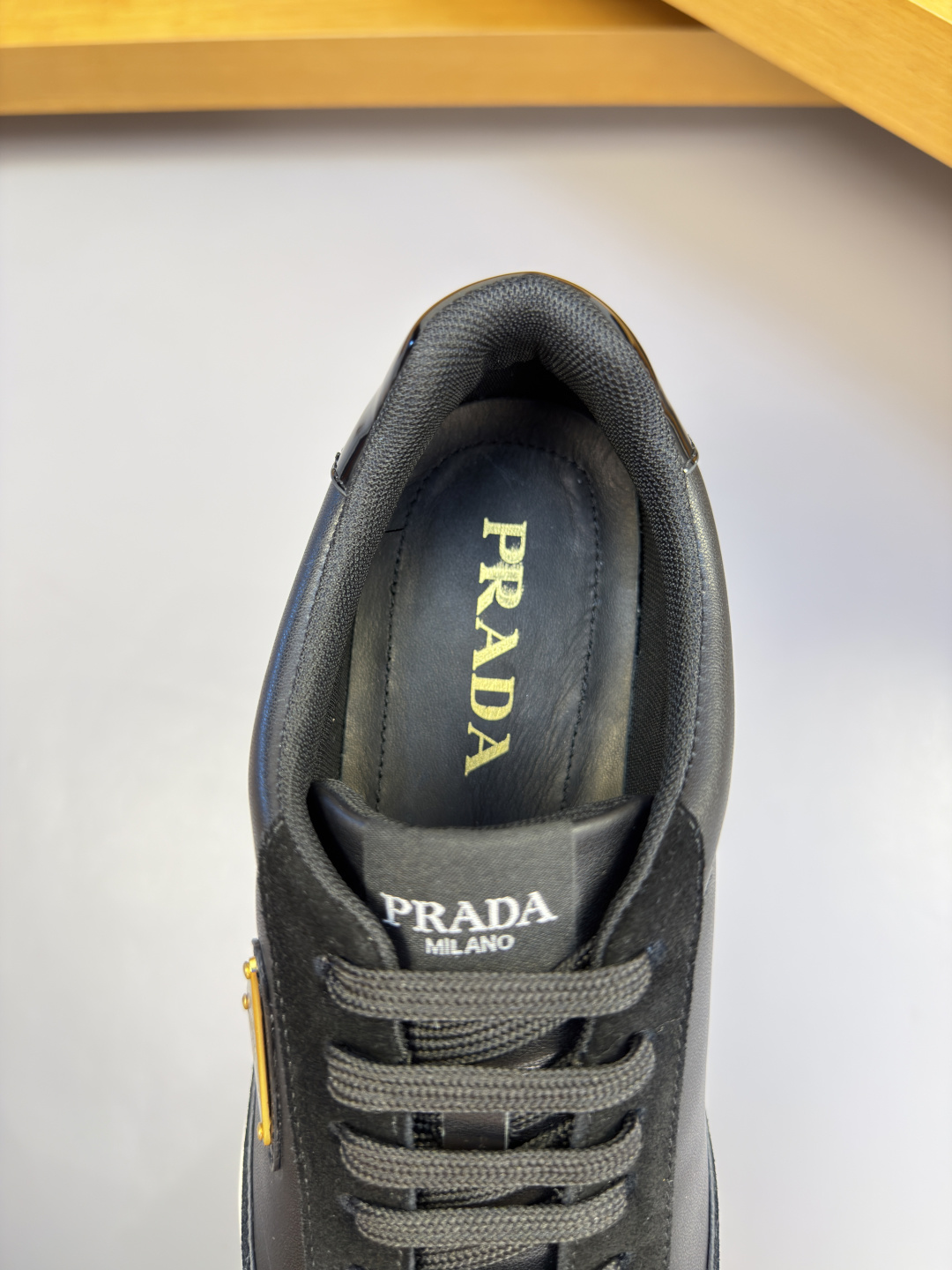 [Prada] 프라다 풀그레인 & 스웨이드 콤비 레더 스니커즈 신발