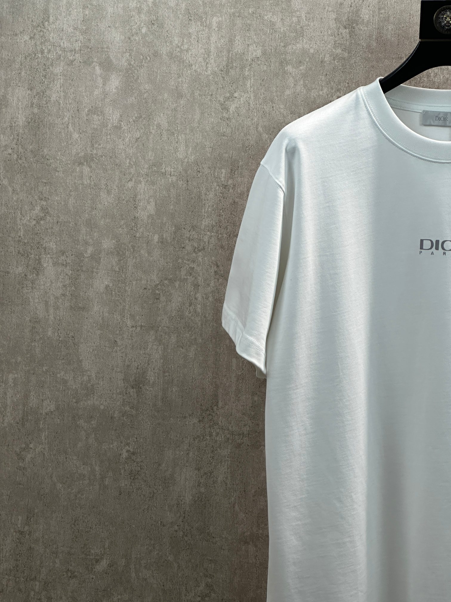 디올(DIOR) 리플렉티브 프린트 반팔 티셔츠 의류
