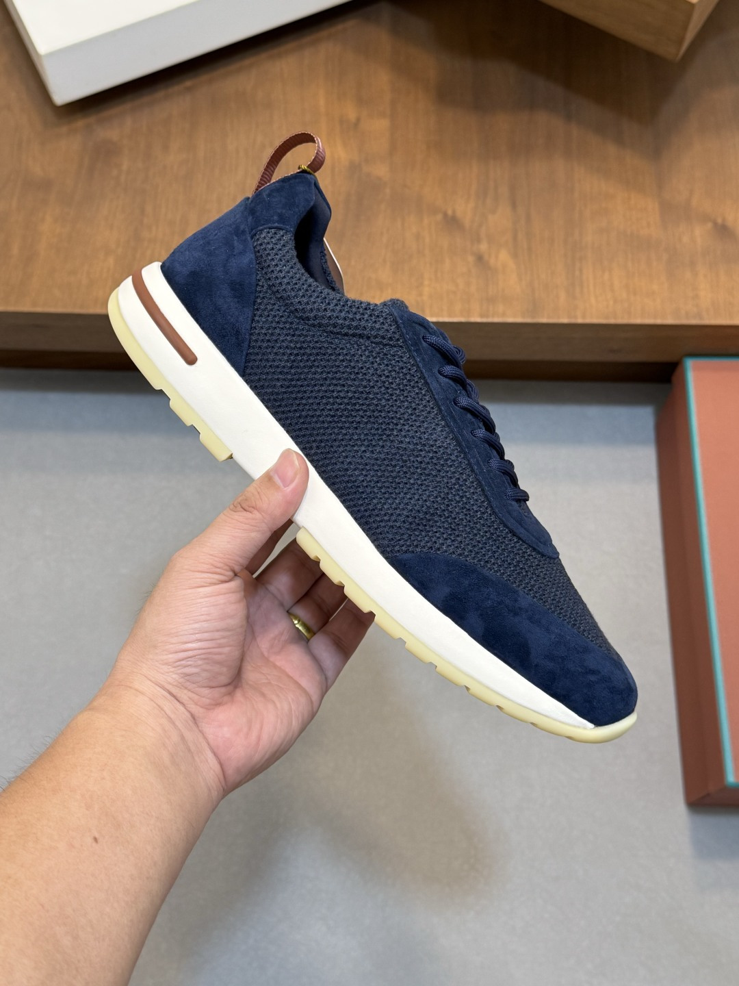 [Loro Piana] LP 로로 피아나 워크 앤 워크 / 시티 워크 스니커즈 신발