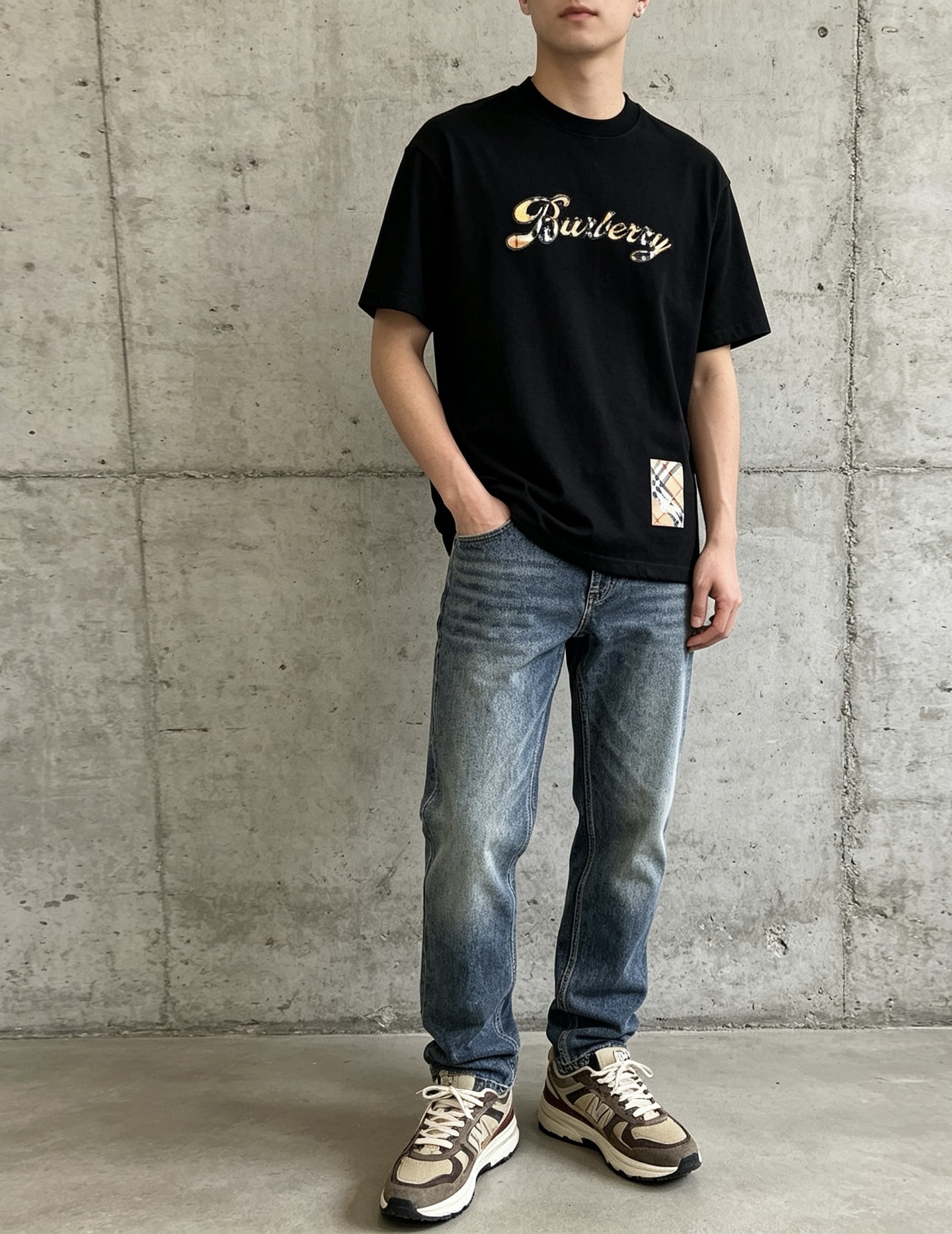 버버리(BURBERRY) 체크 패치 자수 반팔 티셔츠 의류