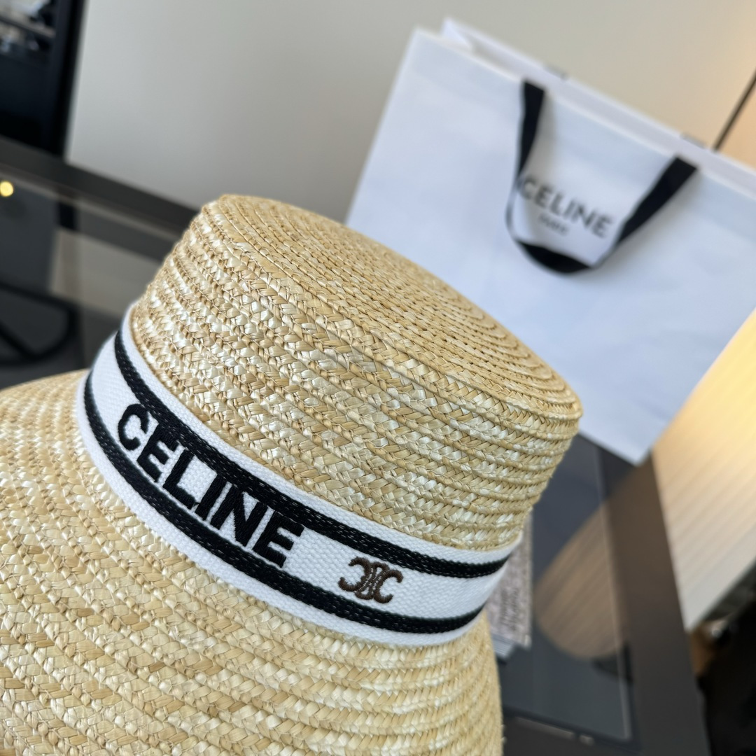 셀린느(CELINE) 라피아 버킷햇 모자
