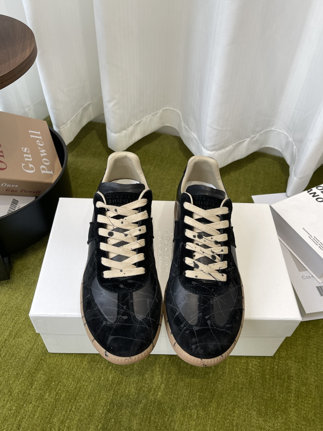 메종 마르지엘라(Maison Margiela) 페인트 스플래터 독일군 스니커즈 신발
